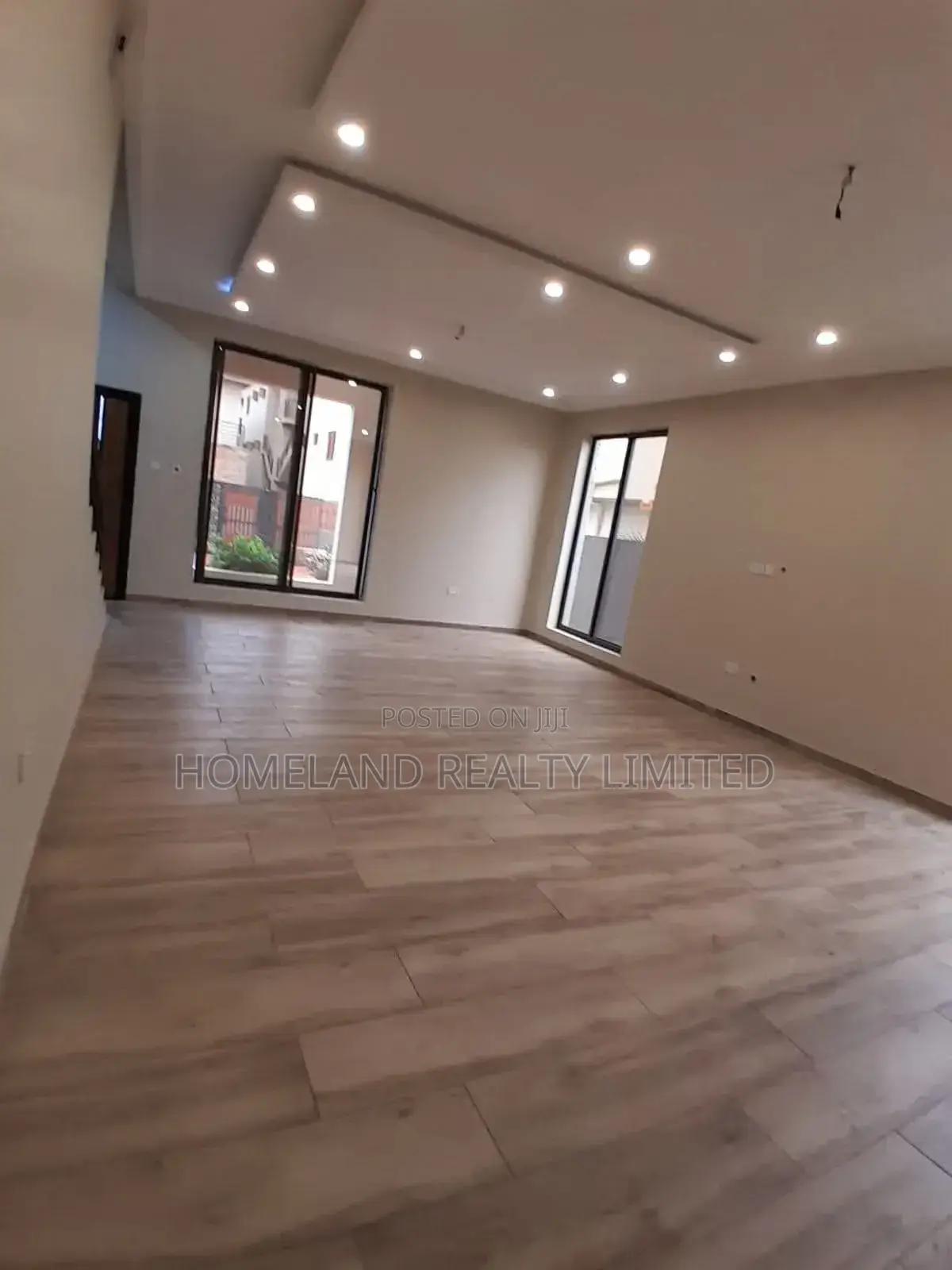 3bdrm Townhouse / Terrace in Adjiganor, Adjiriganor for rent