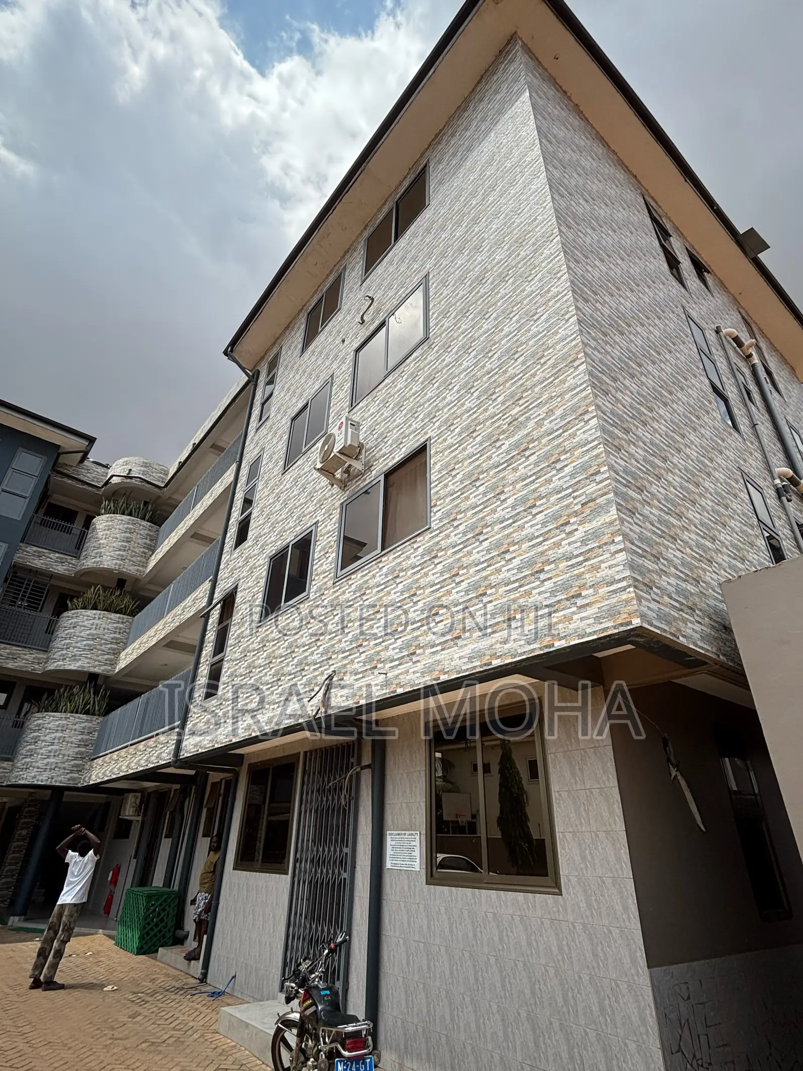 2bdrm Apartment in Community One, Lake Side Estate for rent