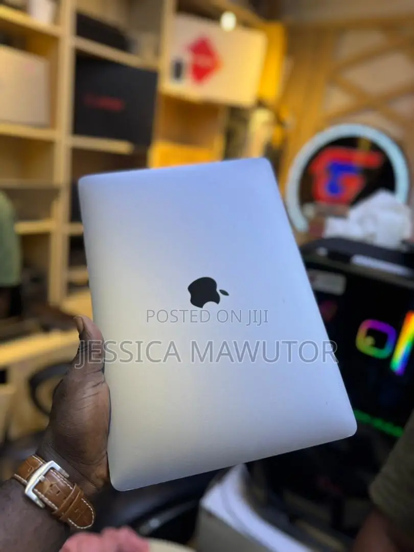 Laptop Apple MacBook Air 6GB Intel Core I5 SSD 256GB