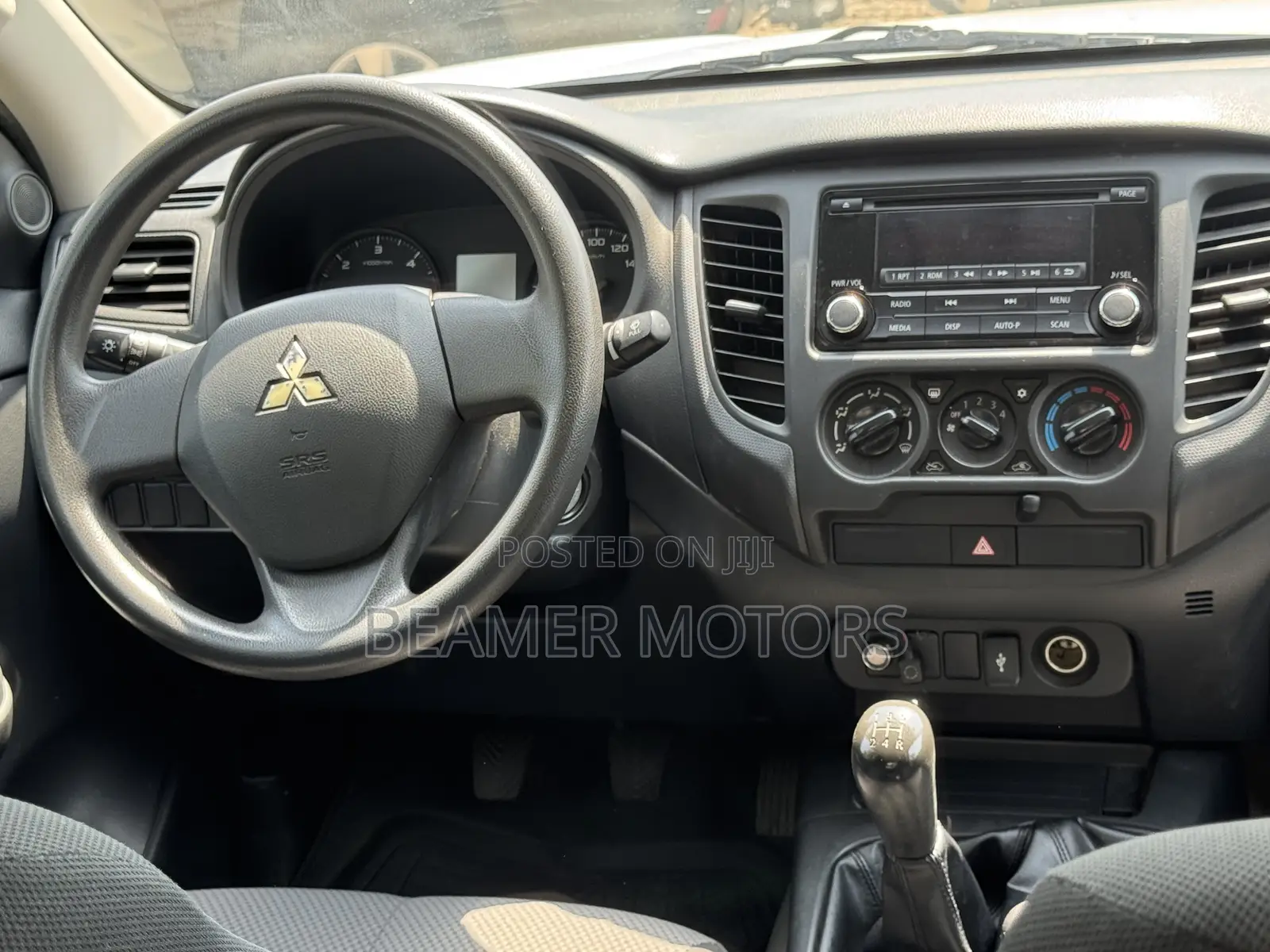 Mitsubishi L200 2023 White
