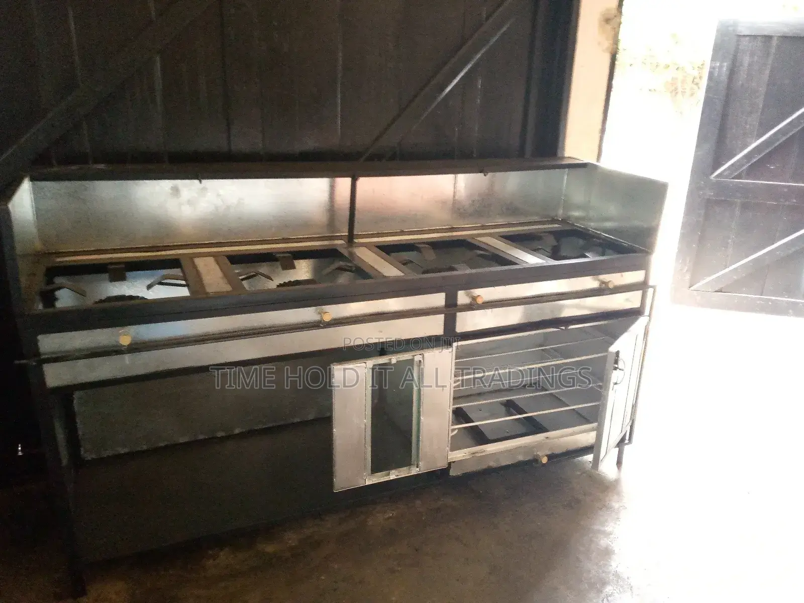 For Stand Gas Stove With Mini Oven for Industrial Use