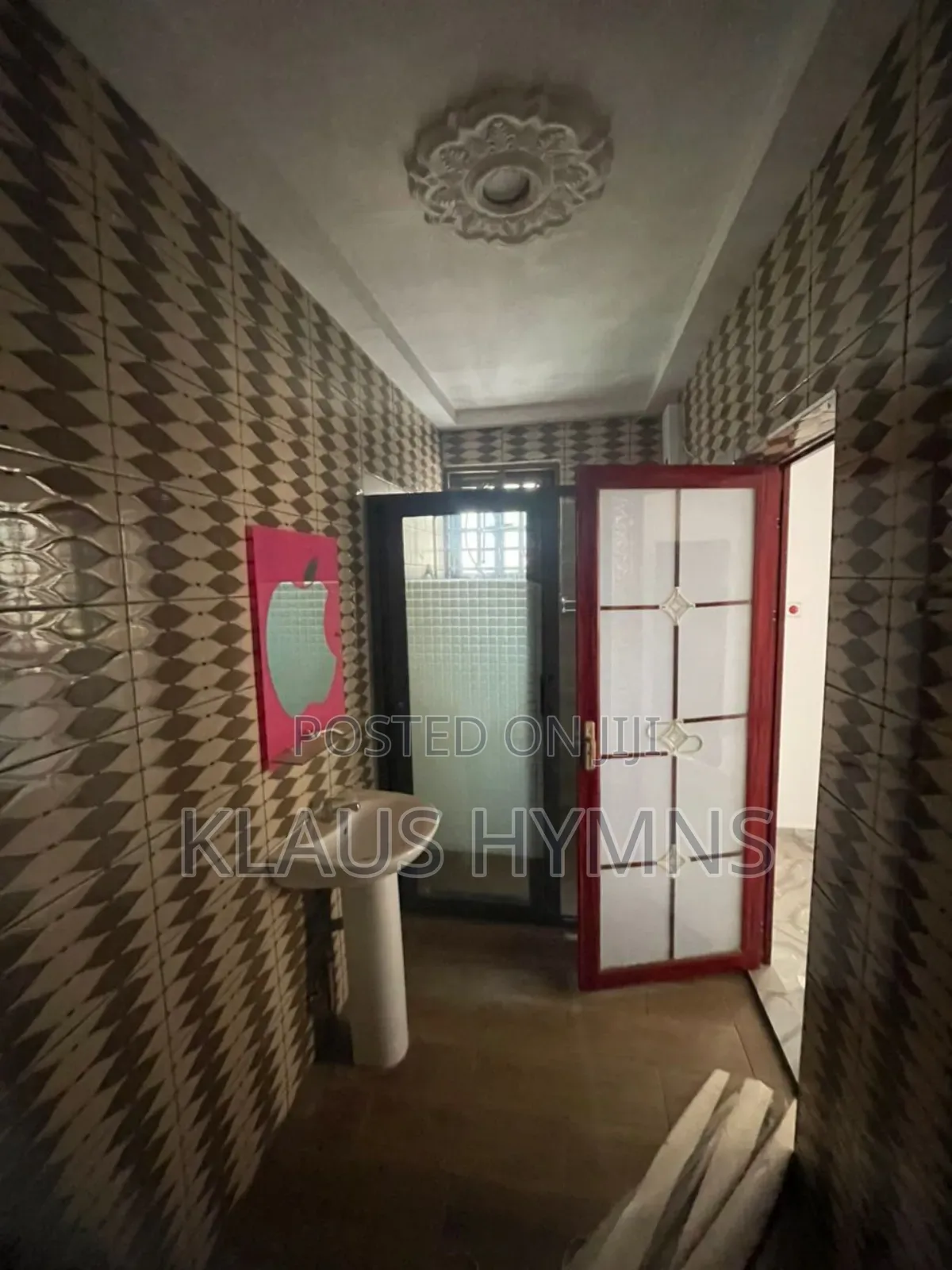 2bdrm House in East Legon Hills, School Junction for rent
