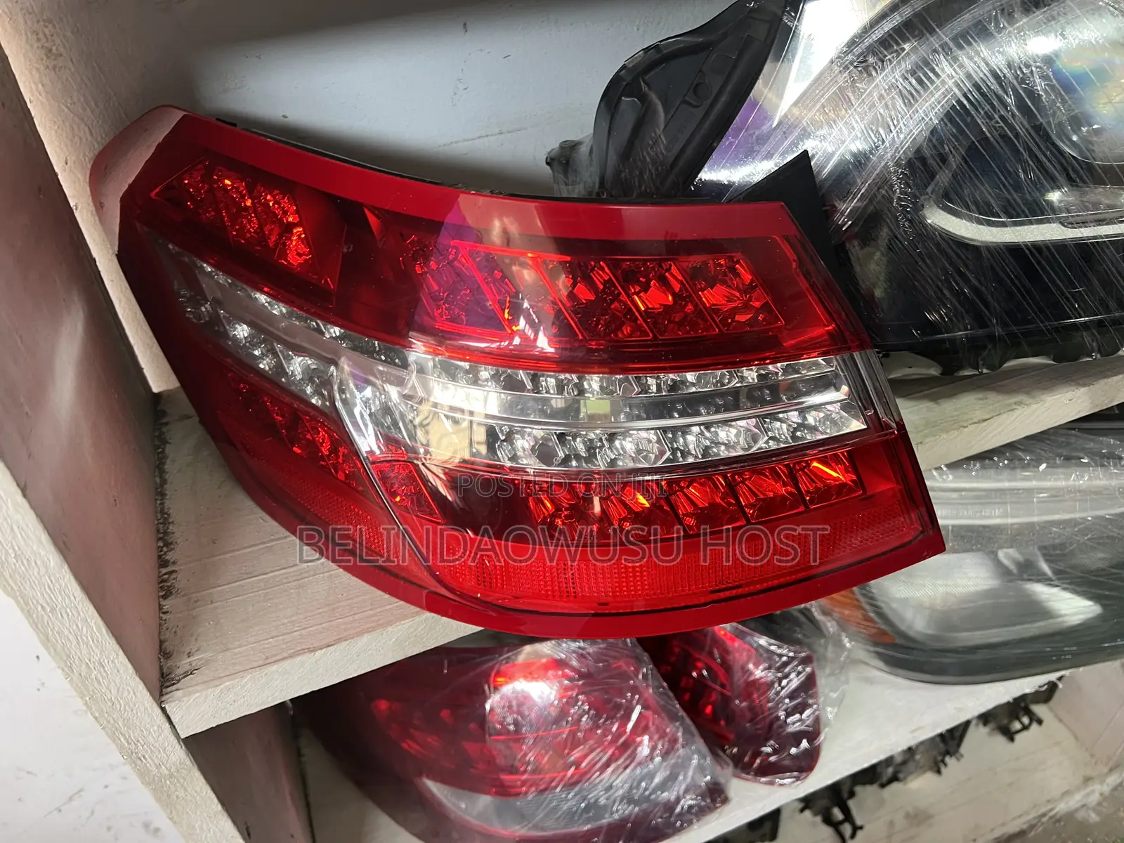 2014 - 2016 E 350 Taillight