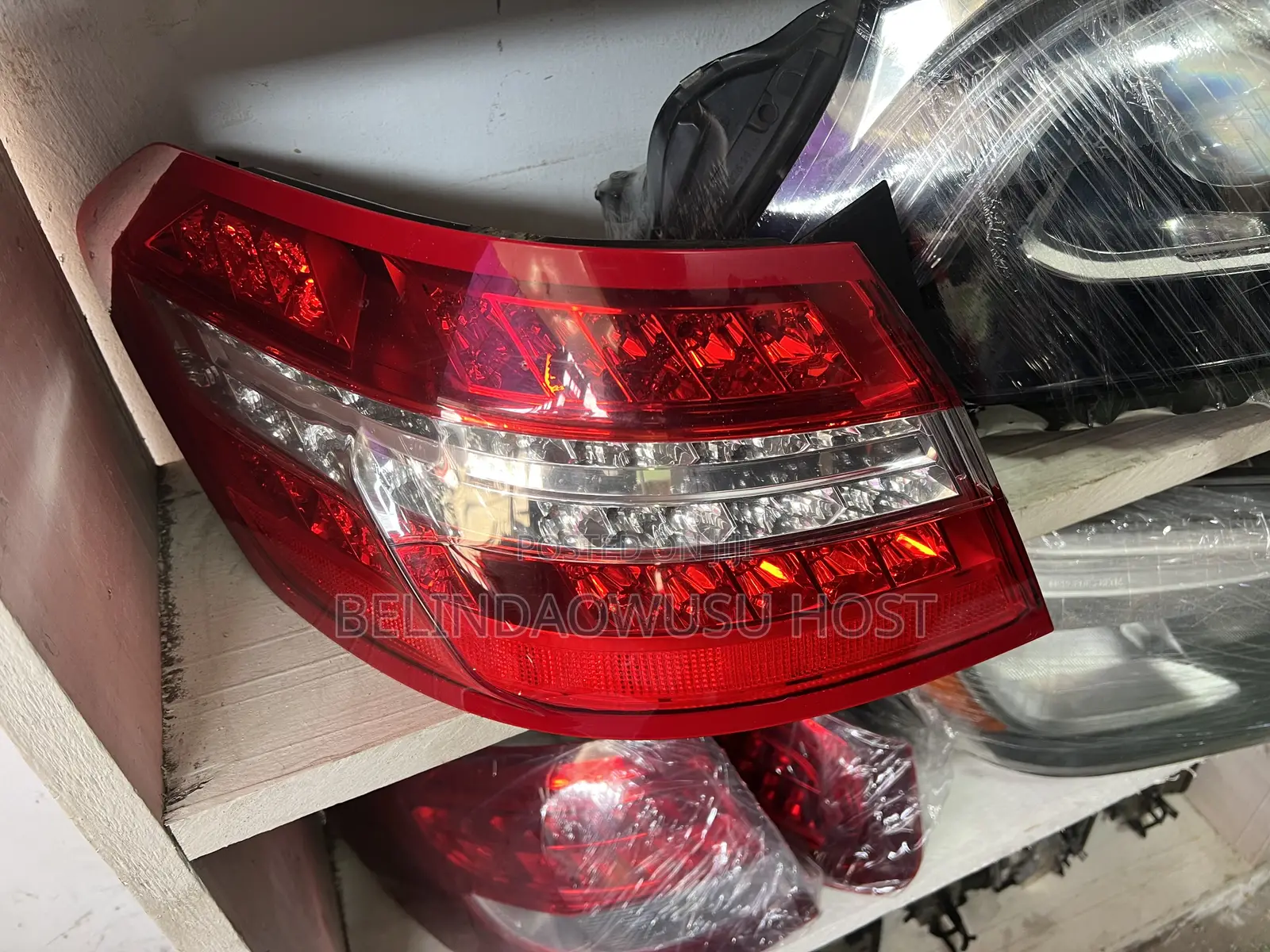 2014 - 2016 E 350 Taillight