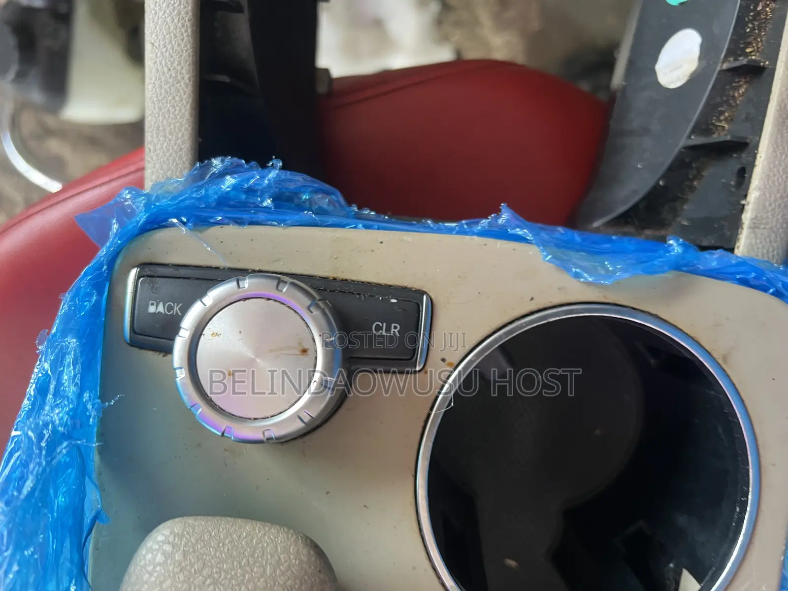 C 250 Consoles