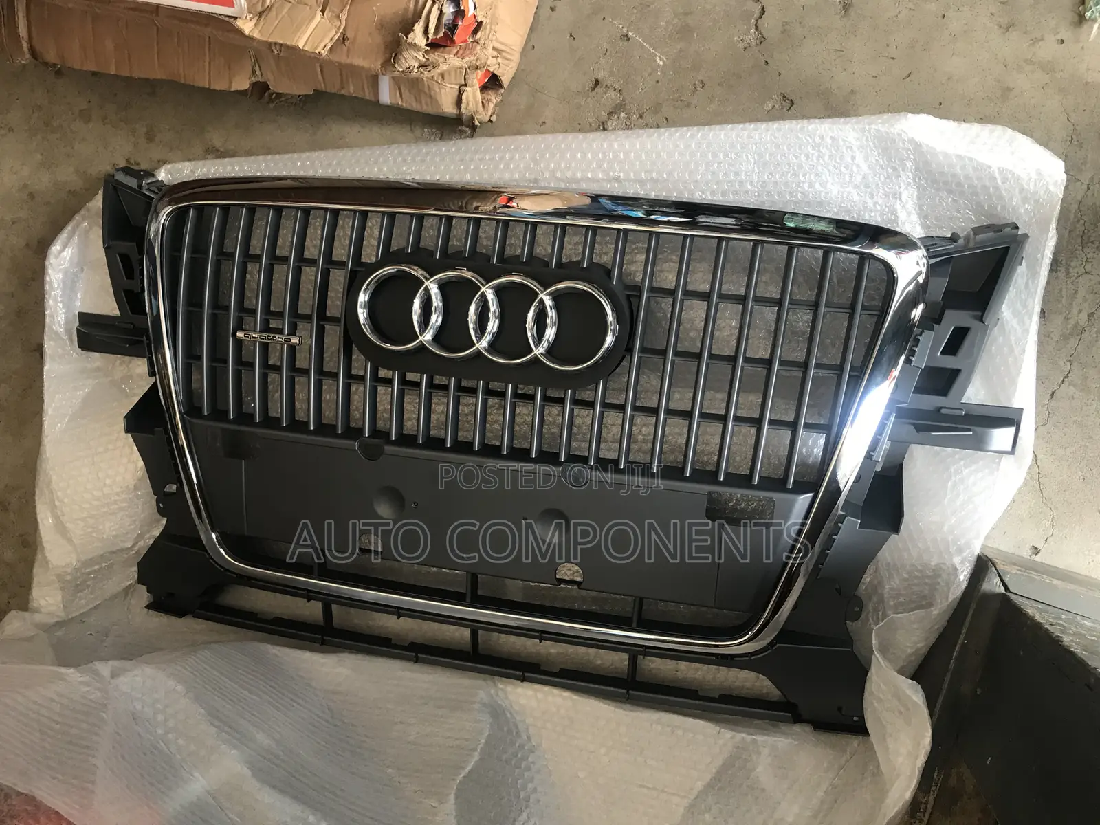 Audi Q Front Shells