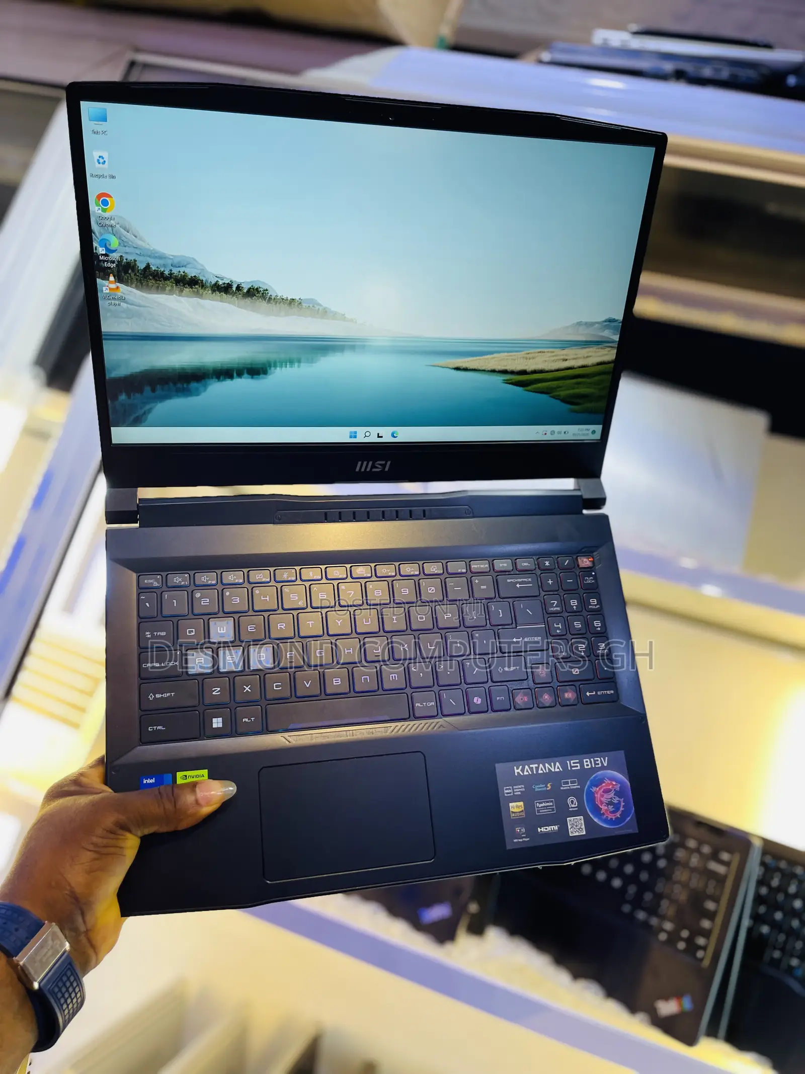 Laptop MSI Katana 15 16GB Intel Core i7 SSD 1T