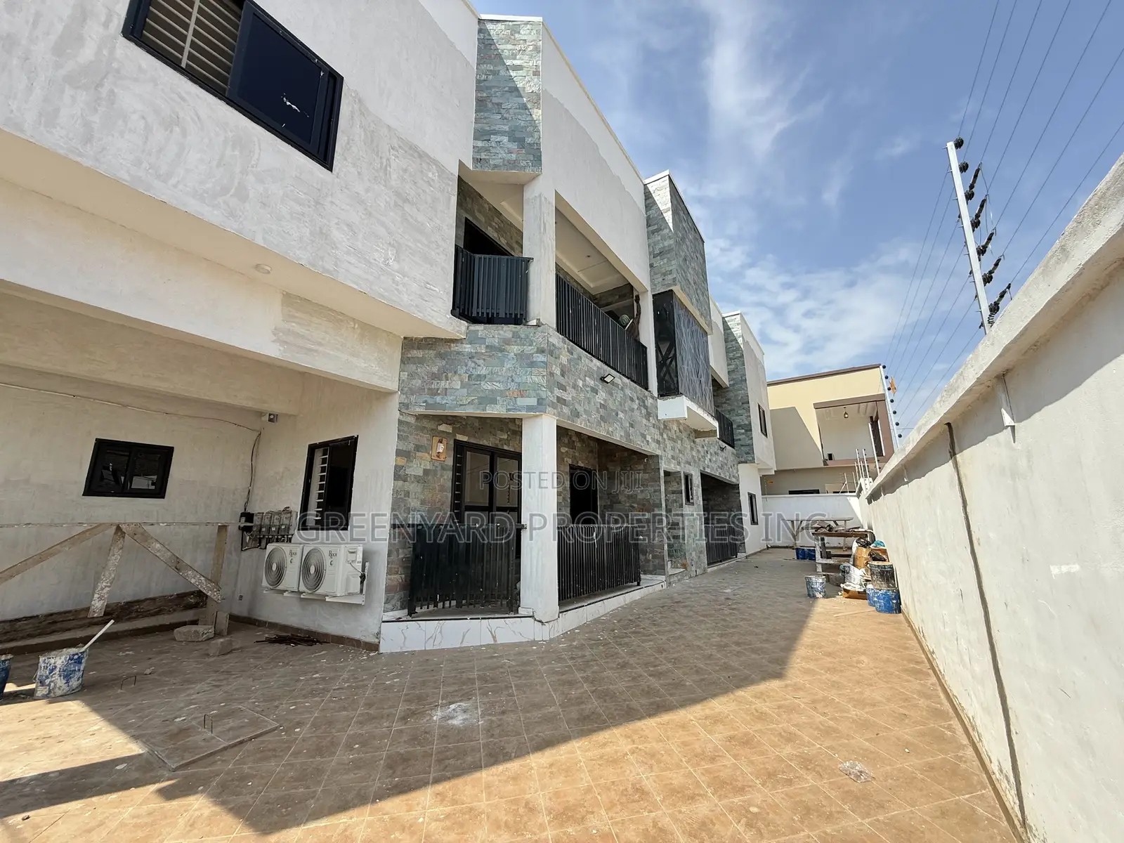 2bdrm Apartment in Ars, East Legon for rent