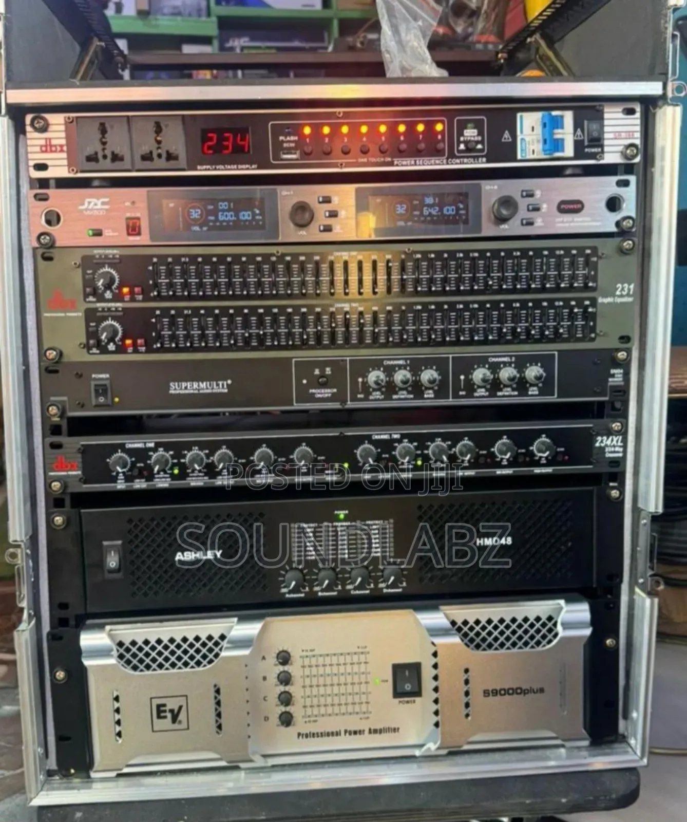 Solid Amplifier Rack Set For Professional Speaker Set