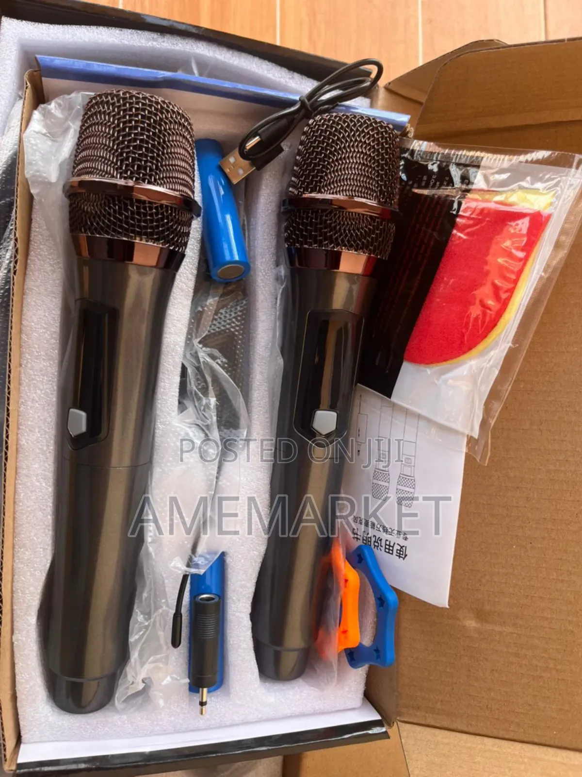 Professional Double Microphone Wireless Rainbow Lt-128
