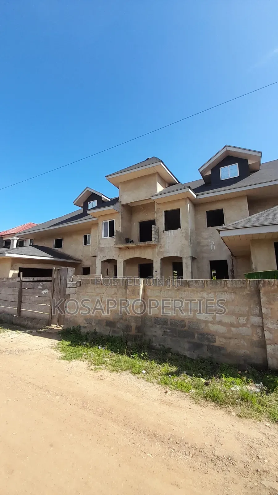 8bdrm House in East Legon Hills 7, Adjiriganor for sale
