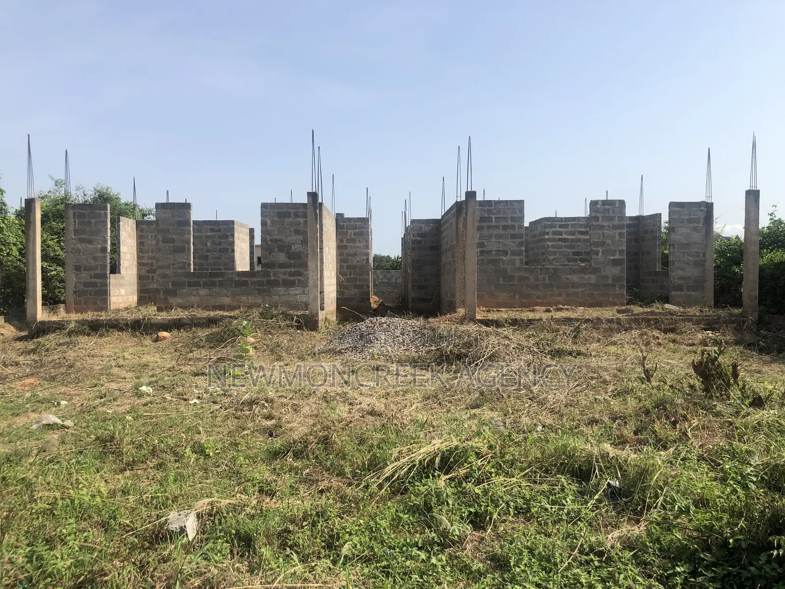 2bdrm Apartment in Oyibi,Sasabi, Accra Metropolitan for sale