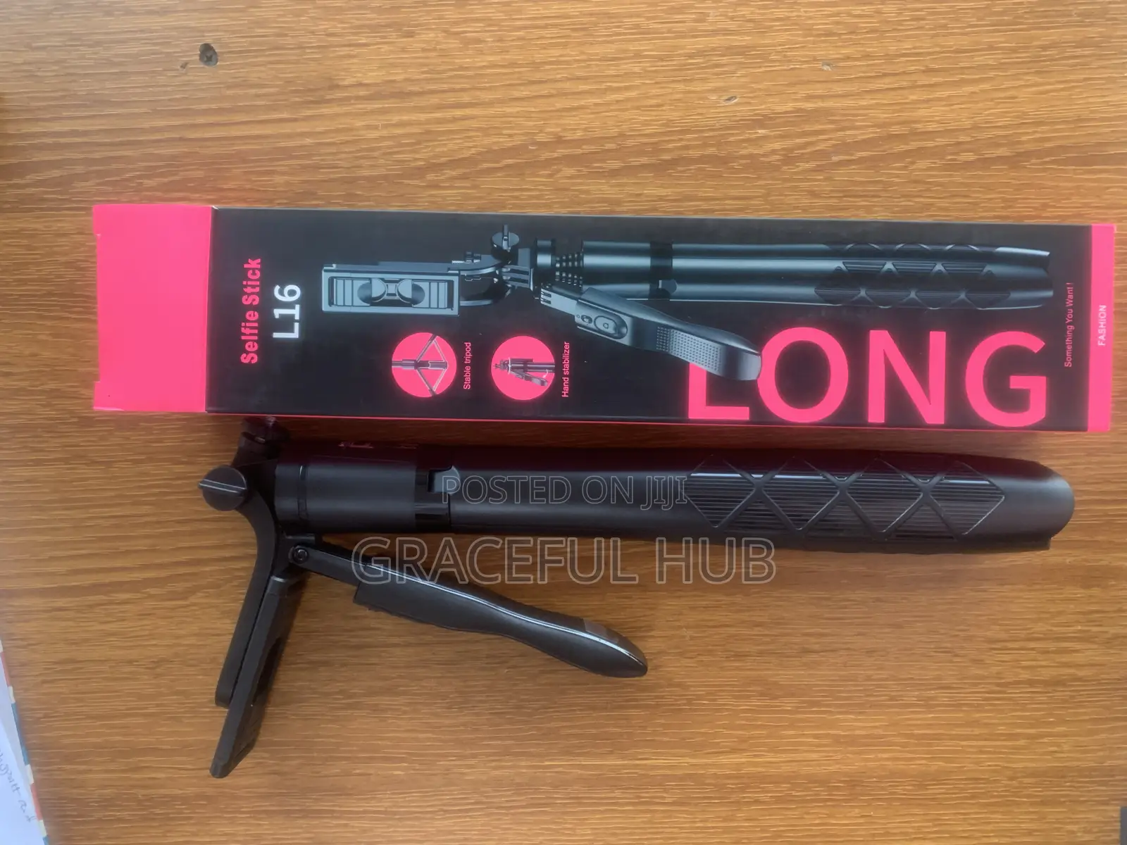 L16 Tripod (Selfie Stick)