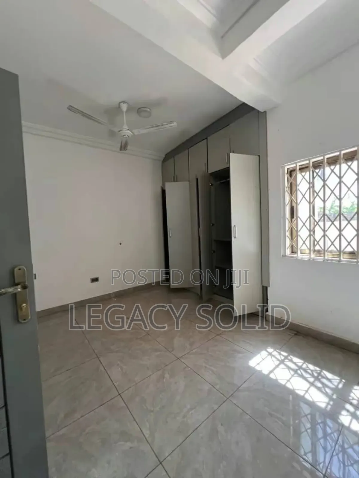 3bdrm House in Legacy Solid Real, Spintex for rent