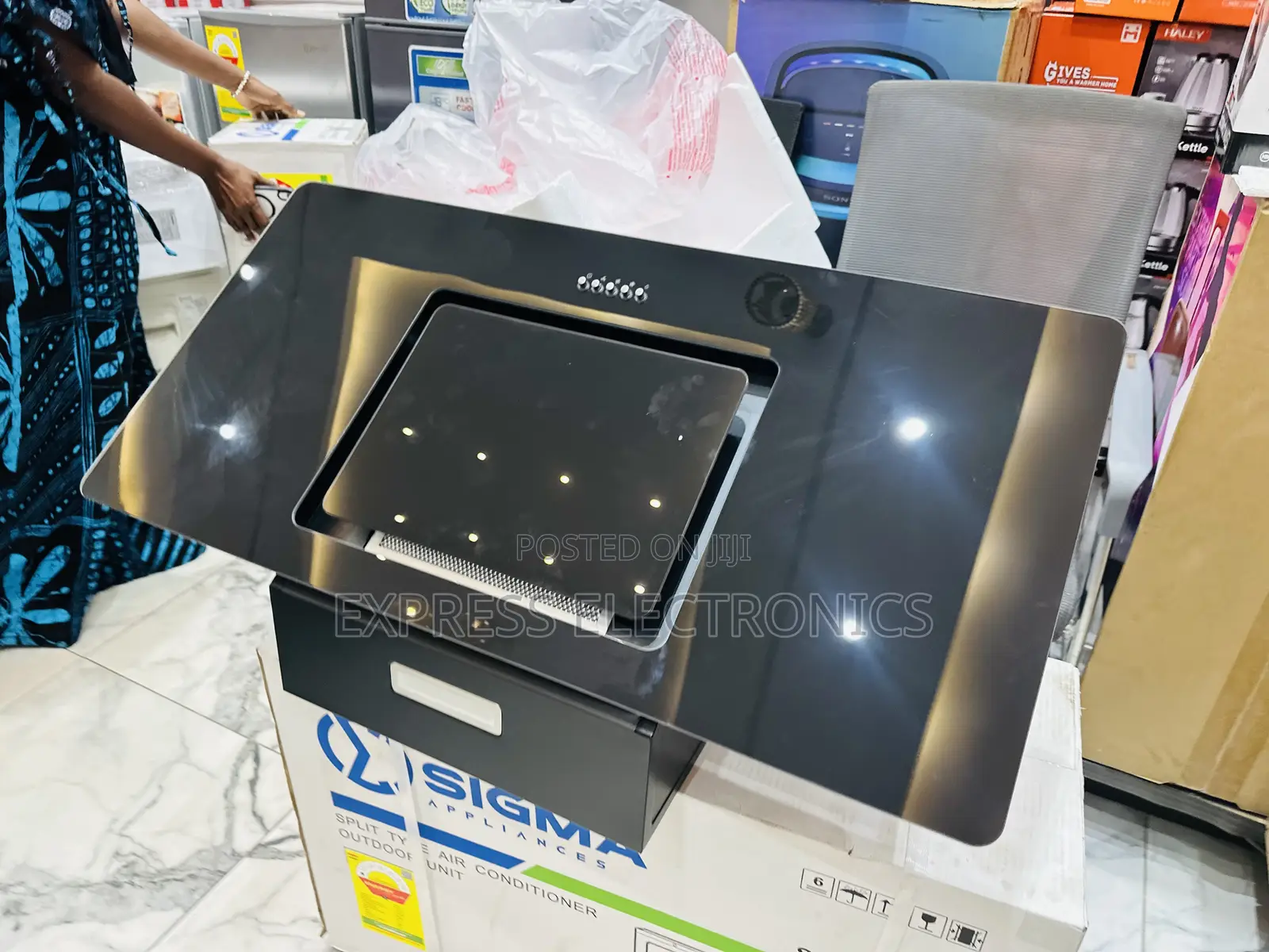 Call and Order for Extractor Hood Sbi-Hood-M90j76 90 Cm.