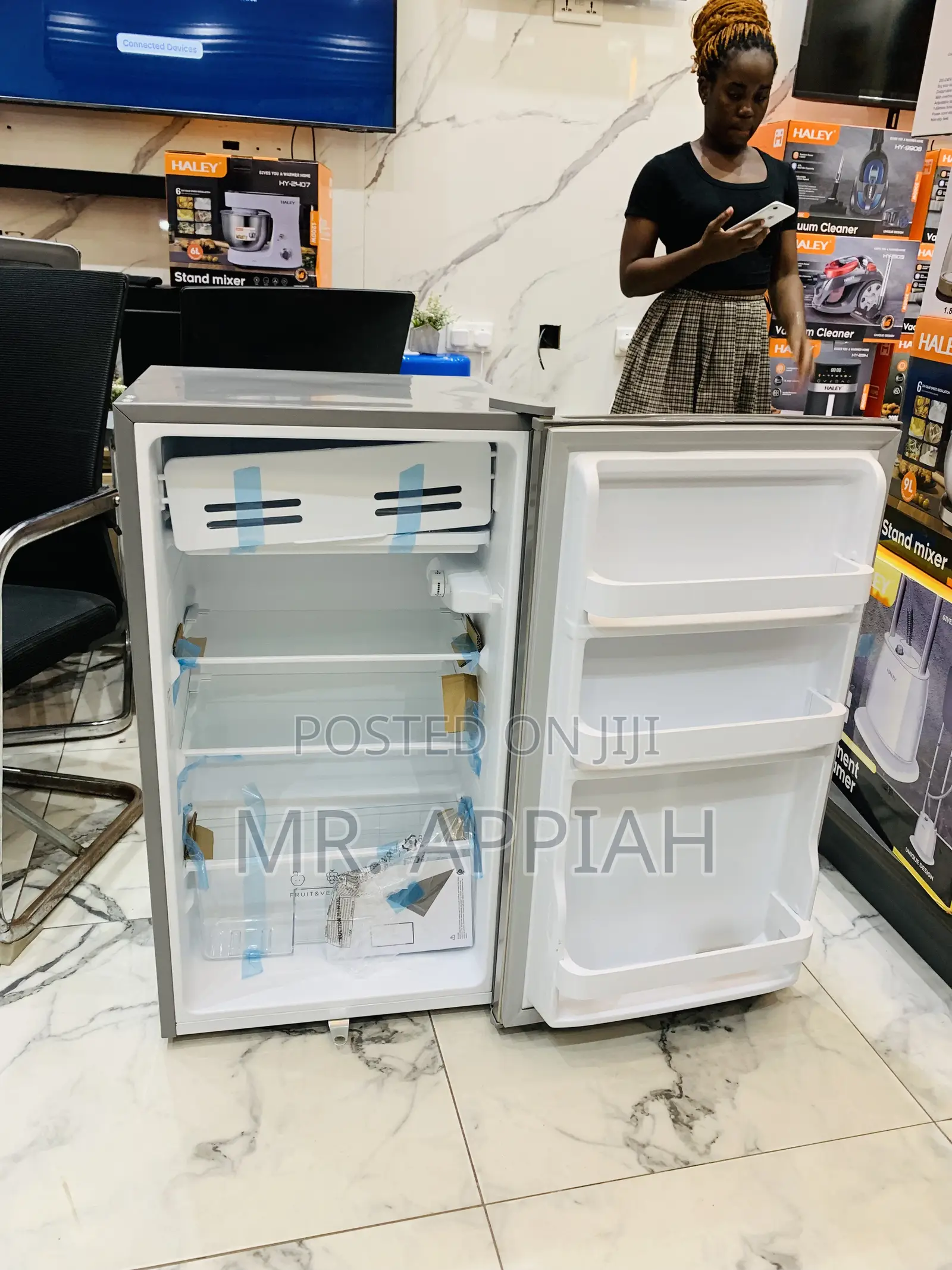 Extremely Cooling Sigma STF-90 93liters Single Door Table Top Fridge.