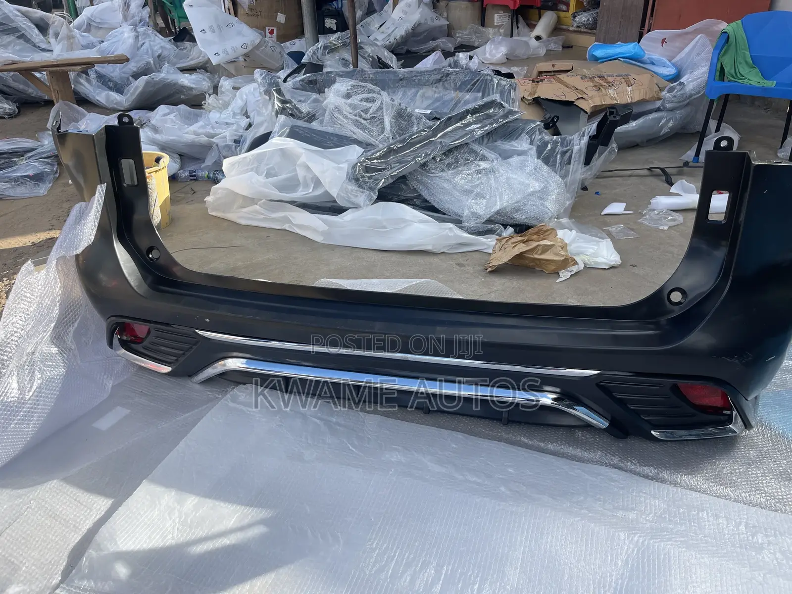 Highlander 21 Back Bumper Complete