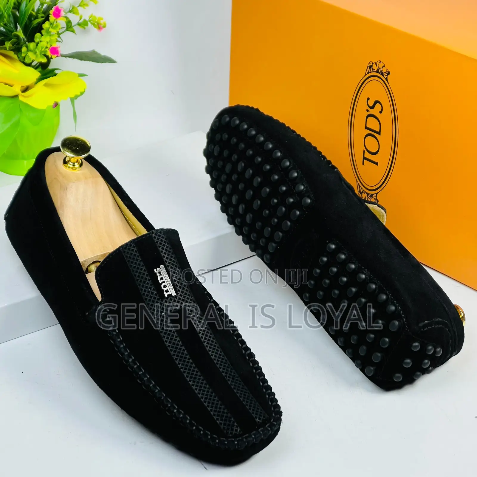 Tod’S Flat Black Coffee Loafer