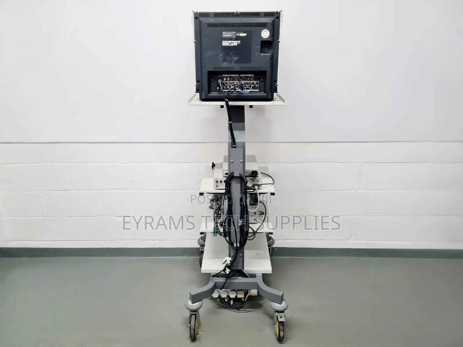 Olympus Model CLV-S20 Endoscopy System W/ Sony PVM-205md Lab
