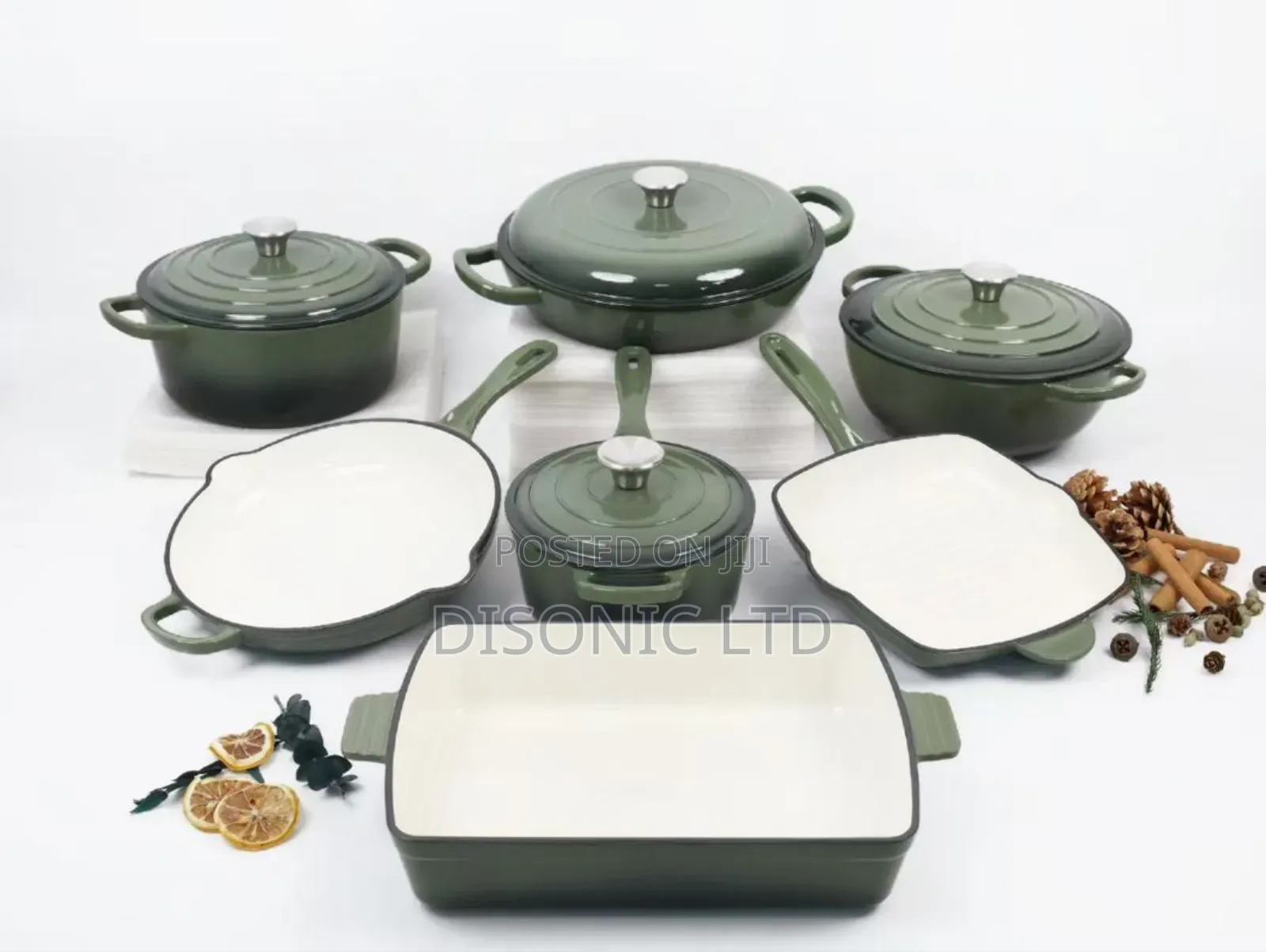 7 Pieces Cast Iron Cookware Set