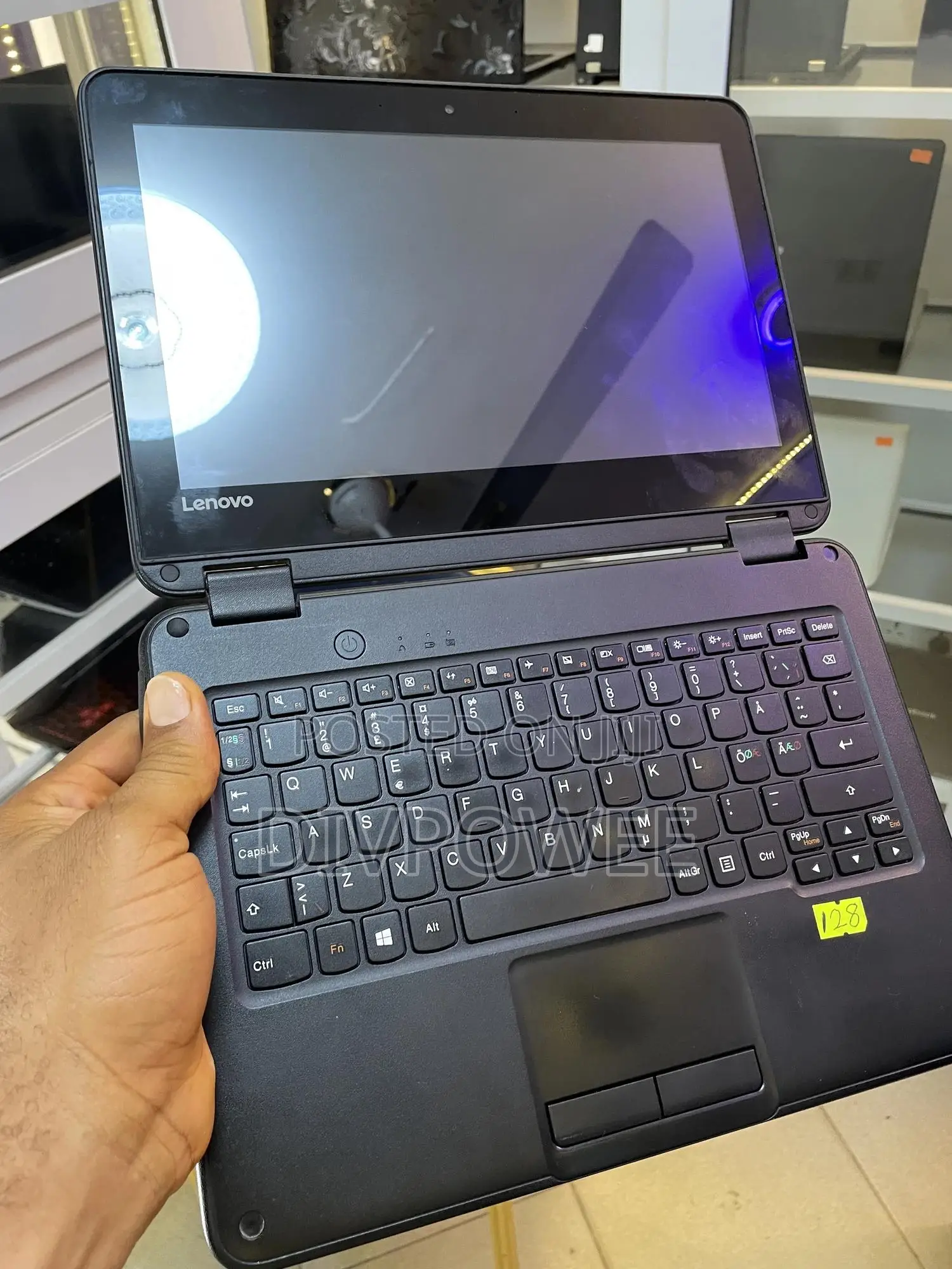 Laptop Lenovo Yoga 11e 4GB Intel SSD 128GB
