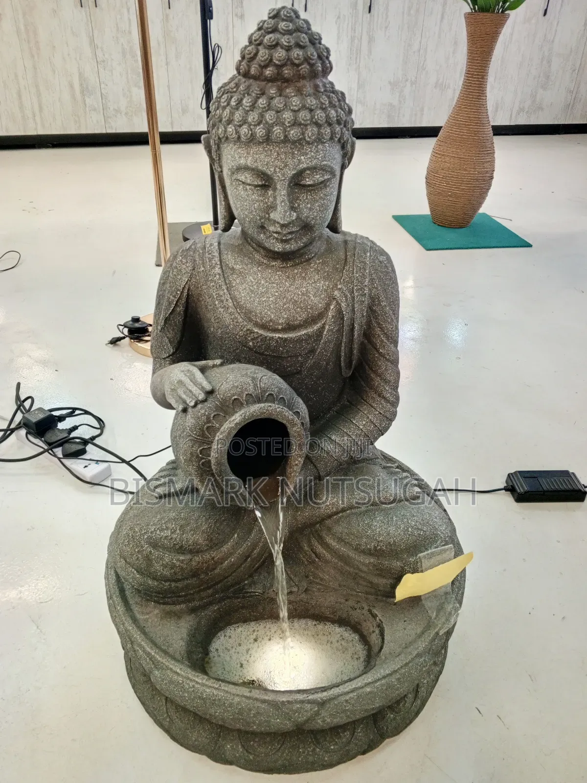 Praying Budda Statue With Light