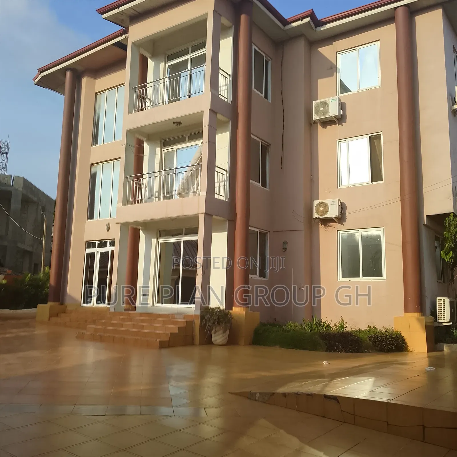 Furnished 2bdrm Apartment in American House for rent