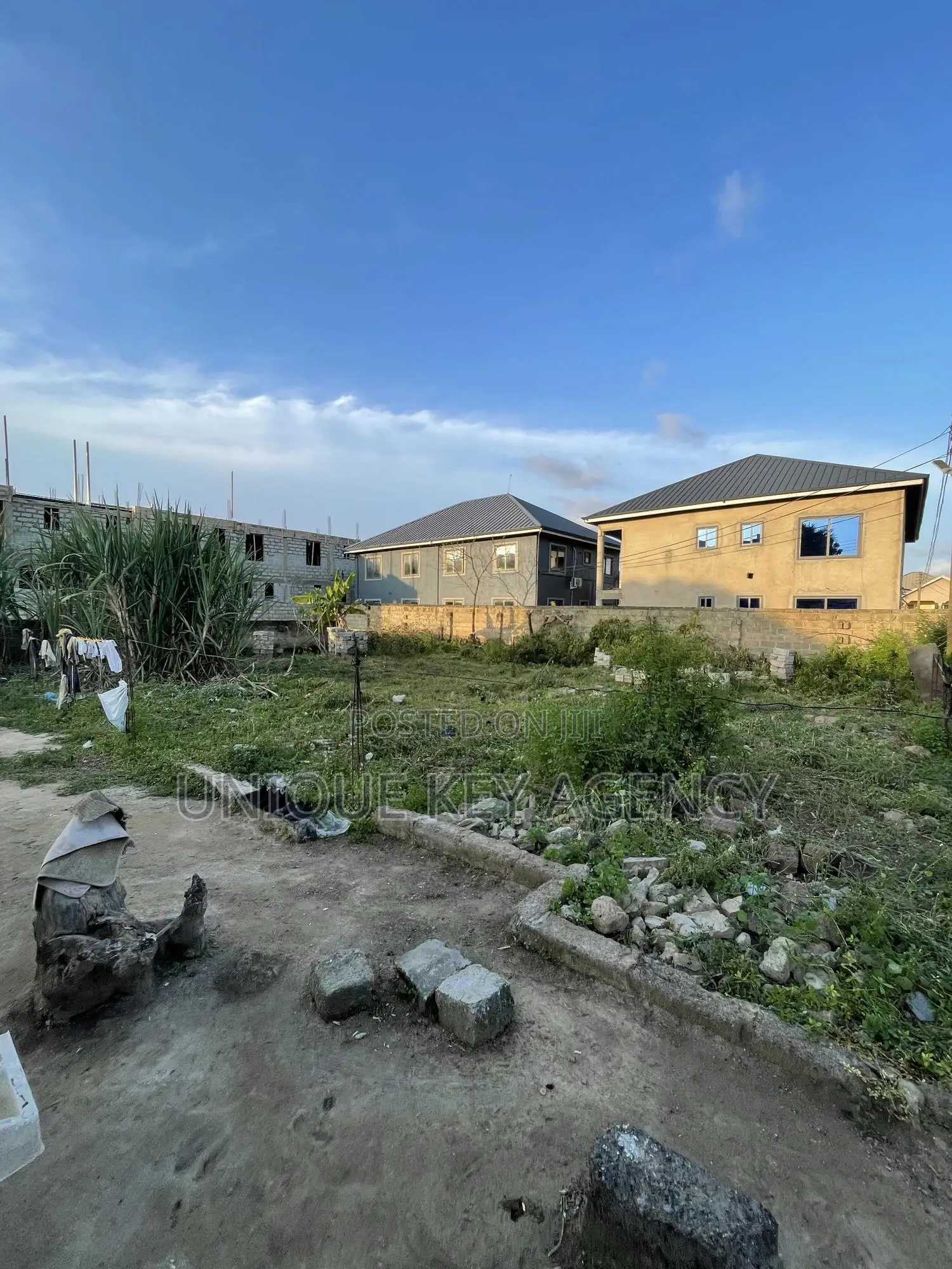 70/100 Plot of Land for Sale
