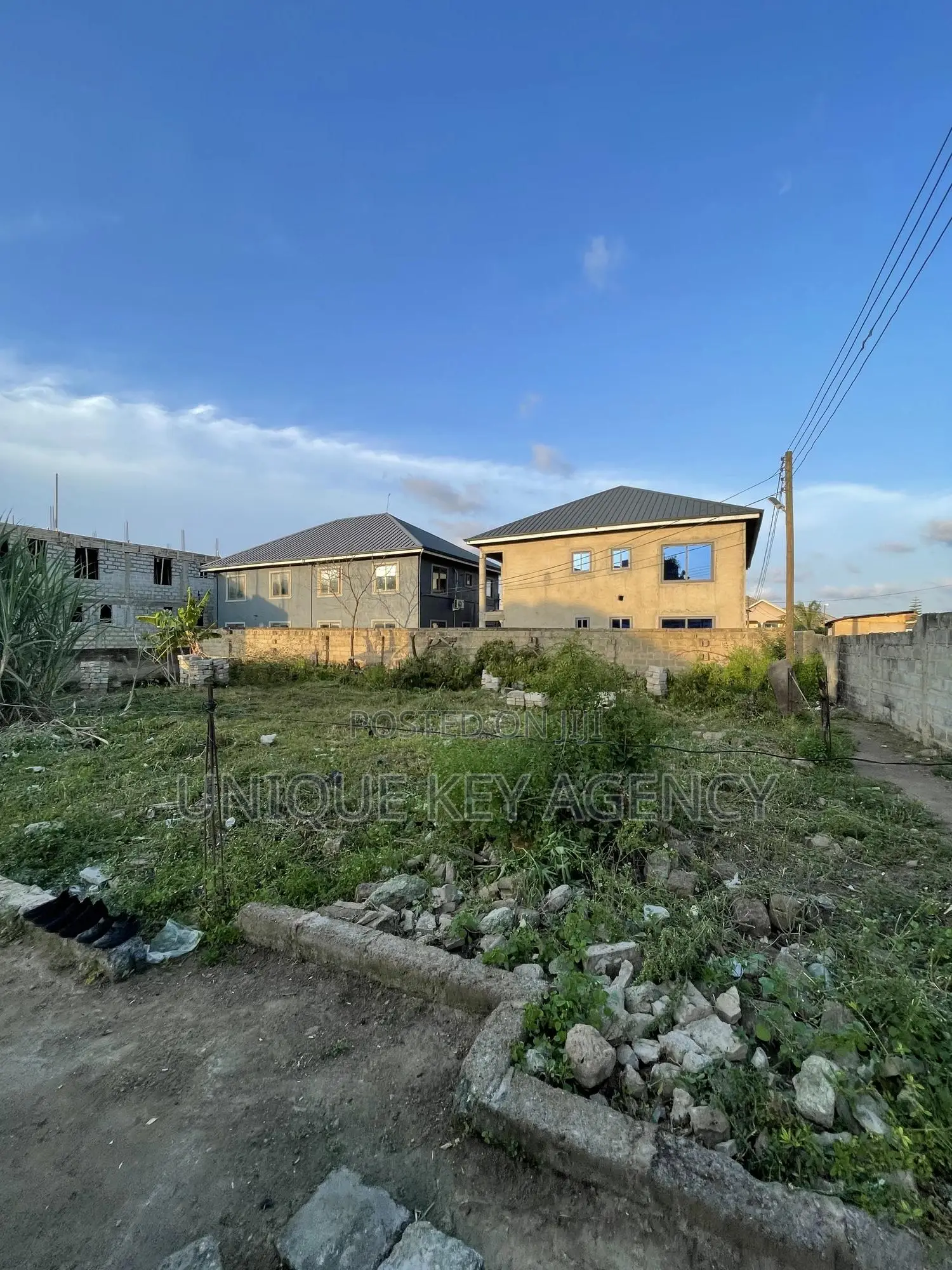 70/100 Plot of Land for Sale