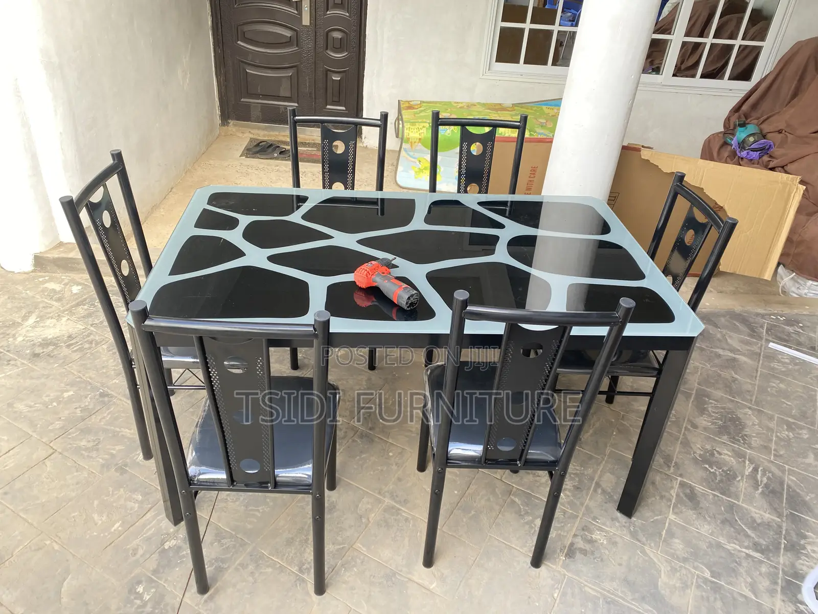 Dining Table With 6chairs