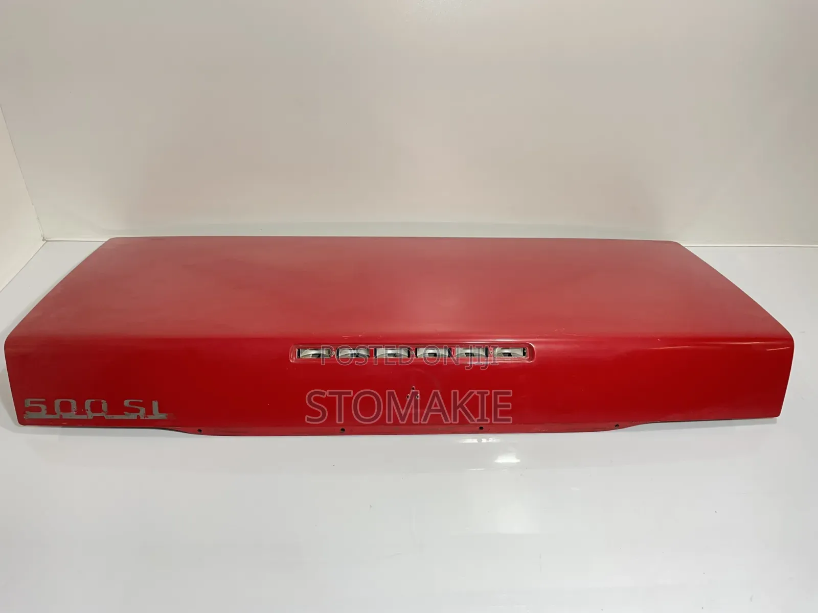 Mercedes Sl 500 Booth Lid.