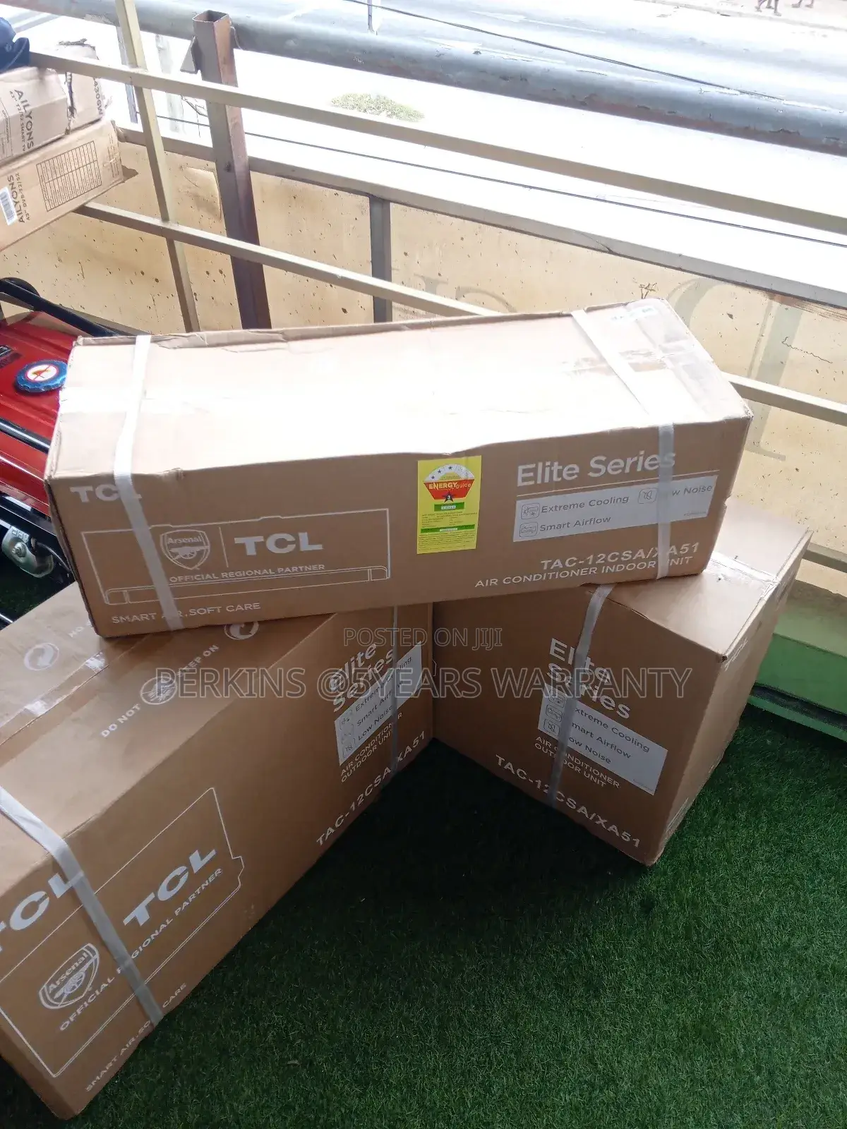 Fast Cooling With High Performance 1.5hp TCL Air Conditioner Set