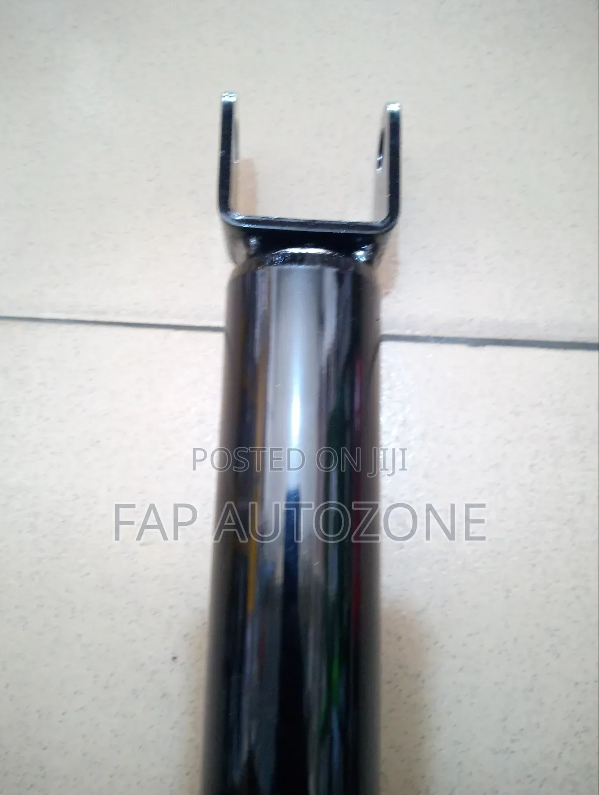 10425. Original FCS Back Shocks for Ford Explorer From Usa
