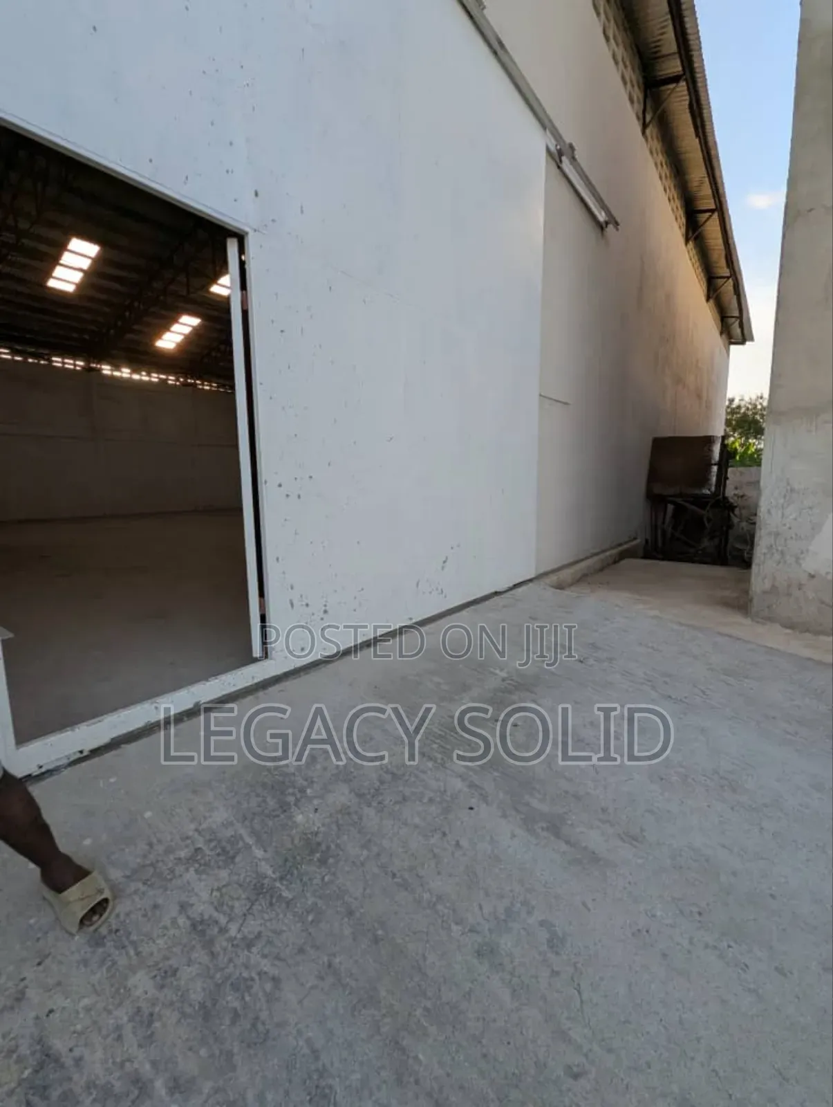Warehouse for Rent