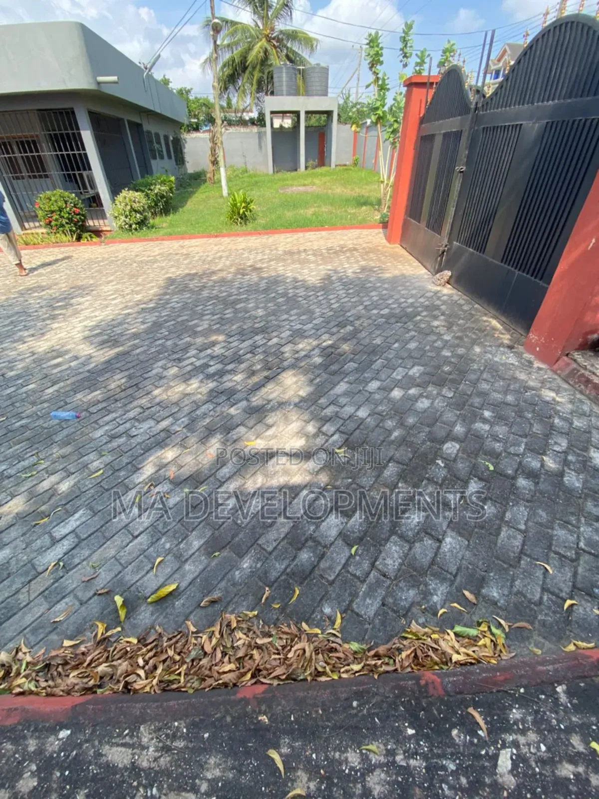 4bdrm House in Madev Realty, Tantra Hills for sale