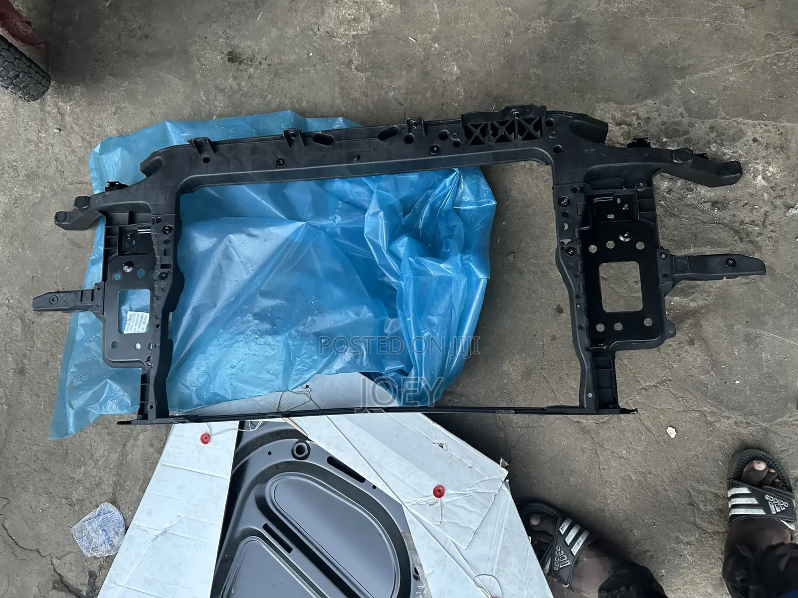 Hyundai Kona 2018 Radiator Support