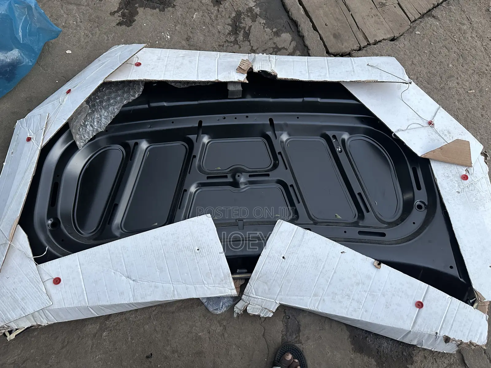 Hyundai Kona Bonnet