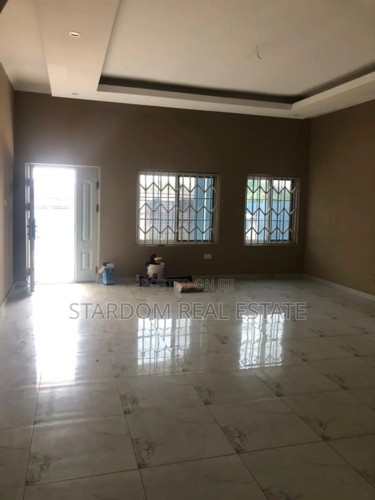 3bdrm Duplex in Kfc, Spintex for rent
