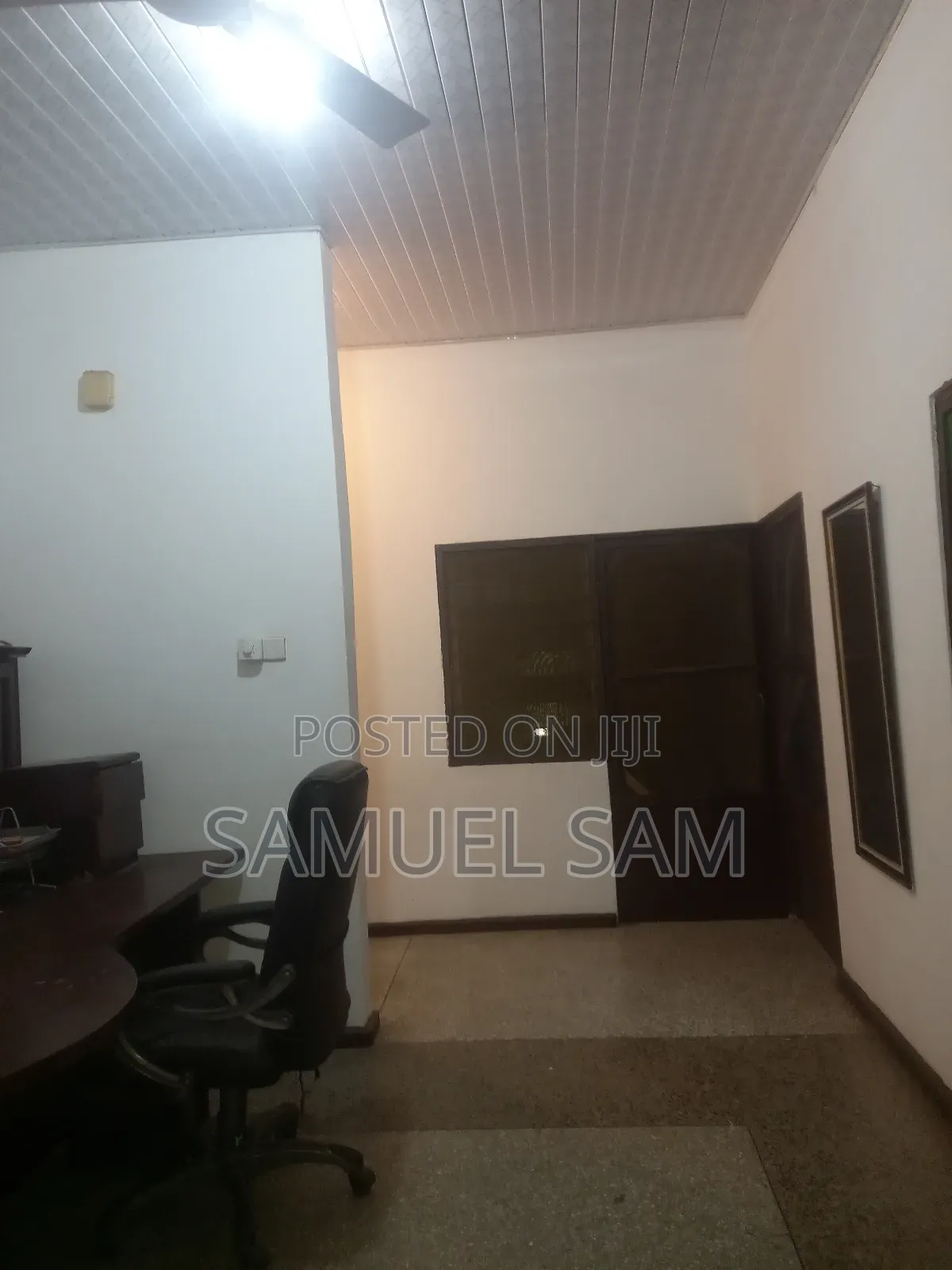 10bdrm House in Tema Community 11 for rent