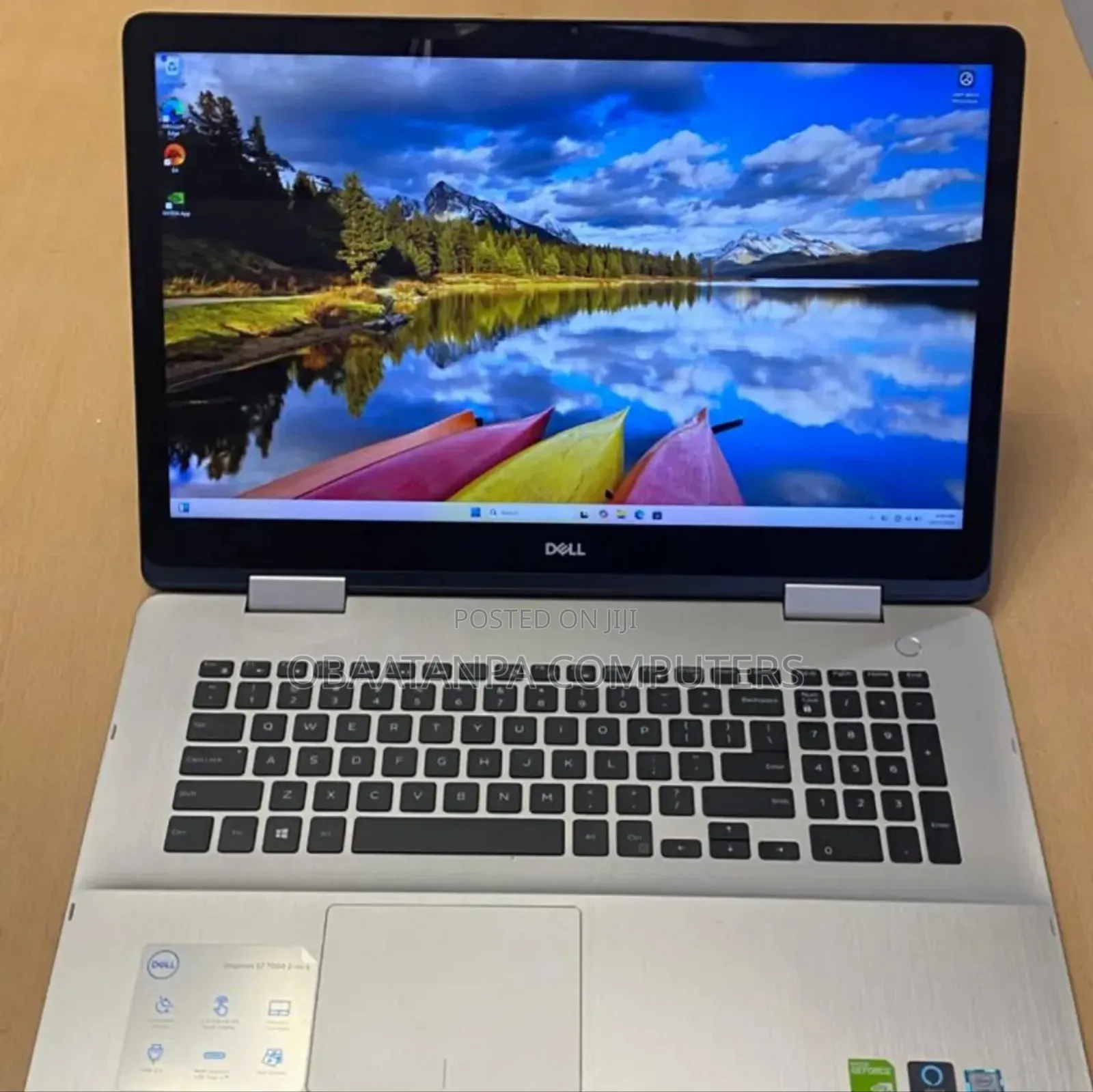 Laptop Dell Inspiron 17 7786 16GB Intel Core I7 SSD 256GB