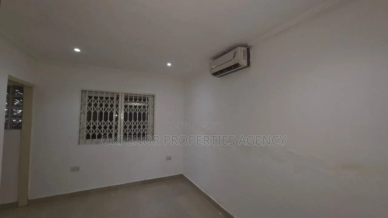 4bdrm House in Lashibi,Com18, Accra Metropolitan for rent