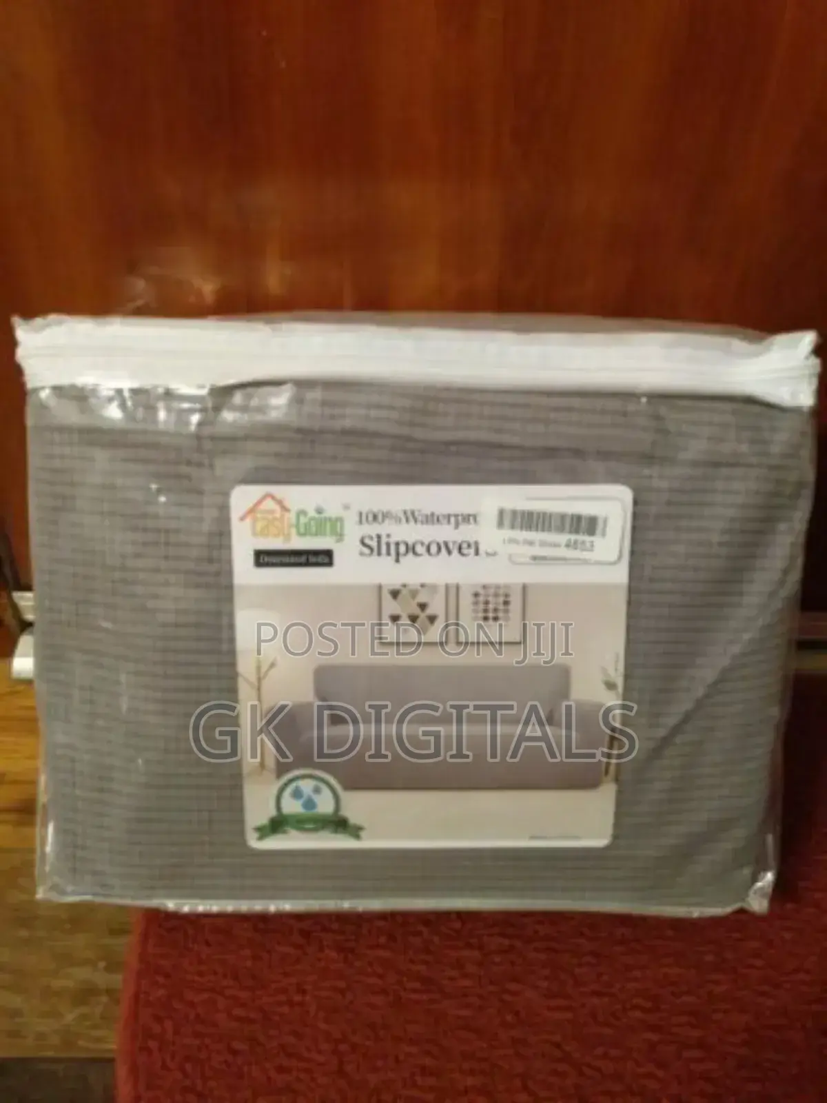 Stretchable Sofa Cover Protector - Universal Fit, Fresh Look! 
