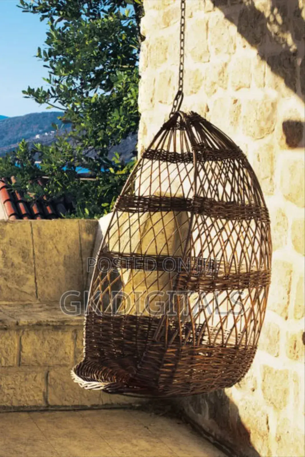 Luxury Rattan Hanging Chair With Cushion - Indoor/Outdoor Swing Seat