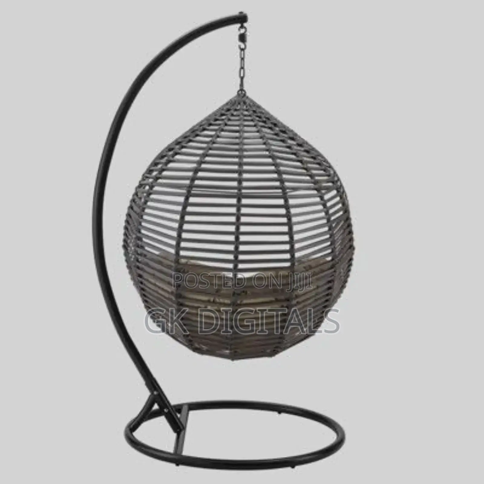 Luxury Rattan Hanging Chair With Cushion - Indoor/Outdoor Swing Seat