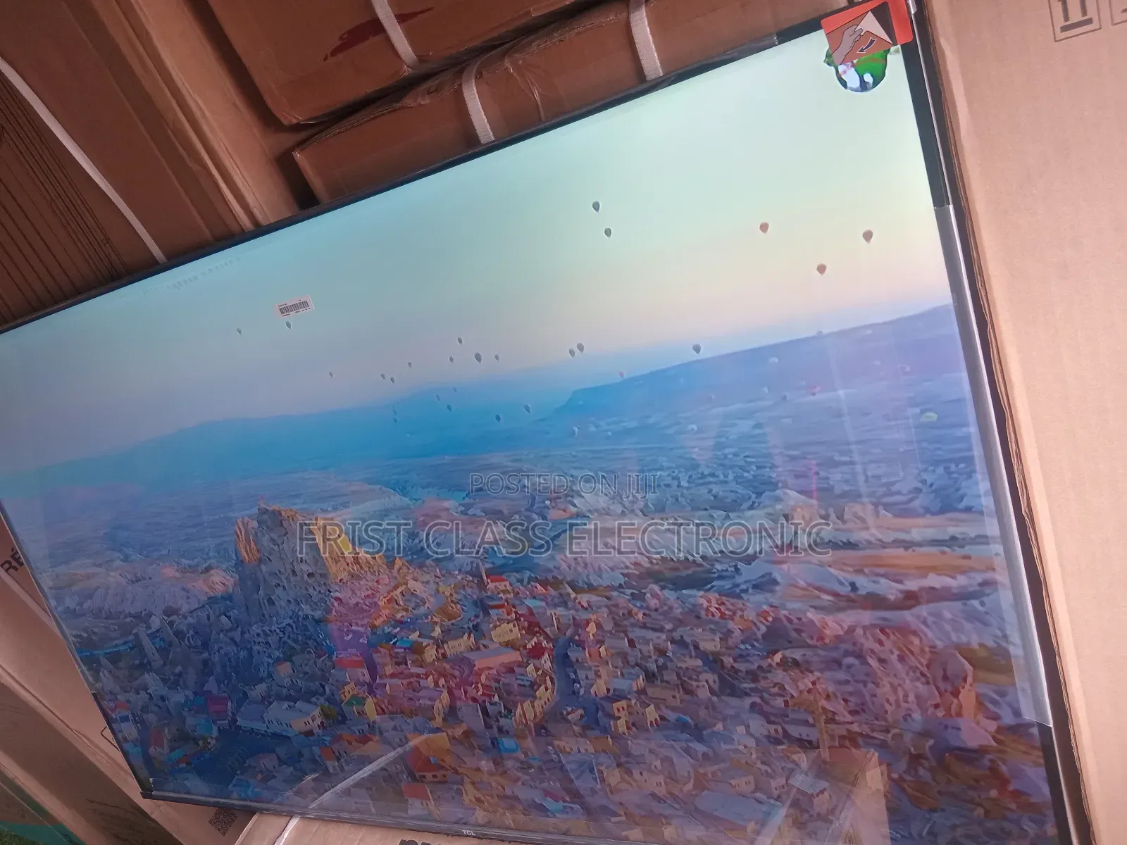 The Perfect Mix of Style and Performance — TCL 55” Smart Tv.