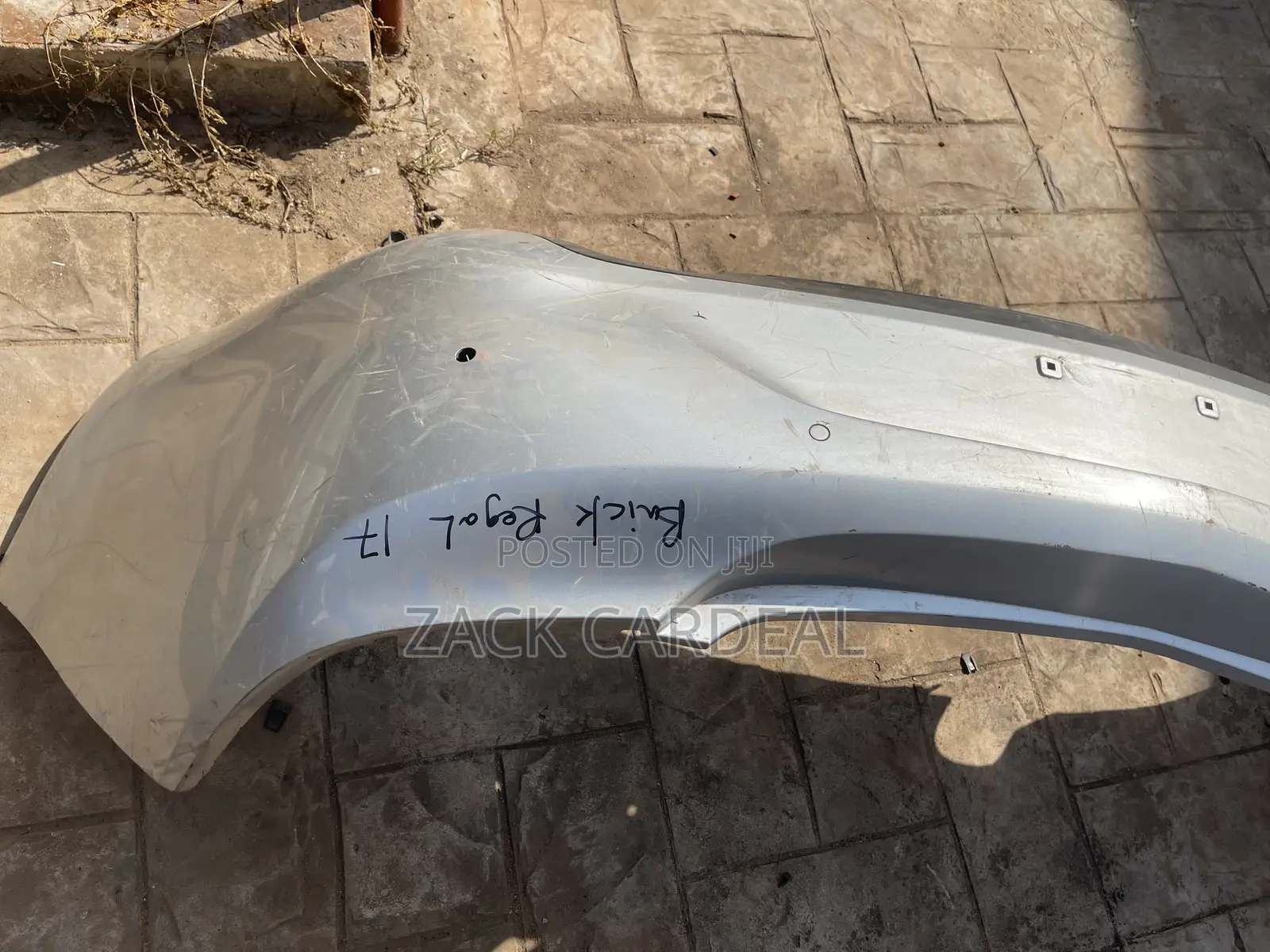 Buick Regal 2017 Back Bumper Available