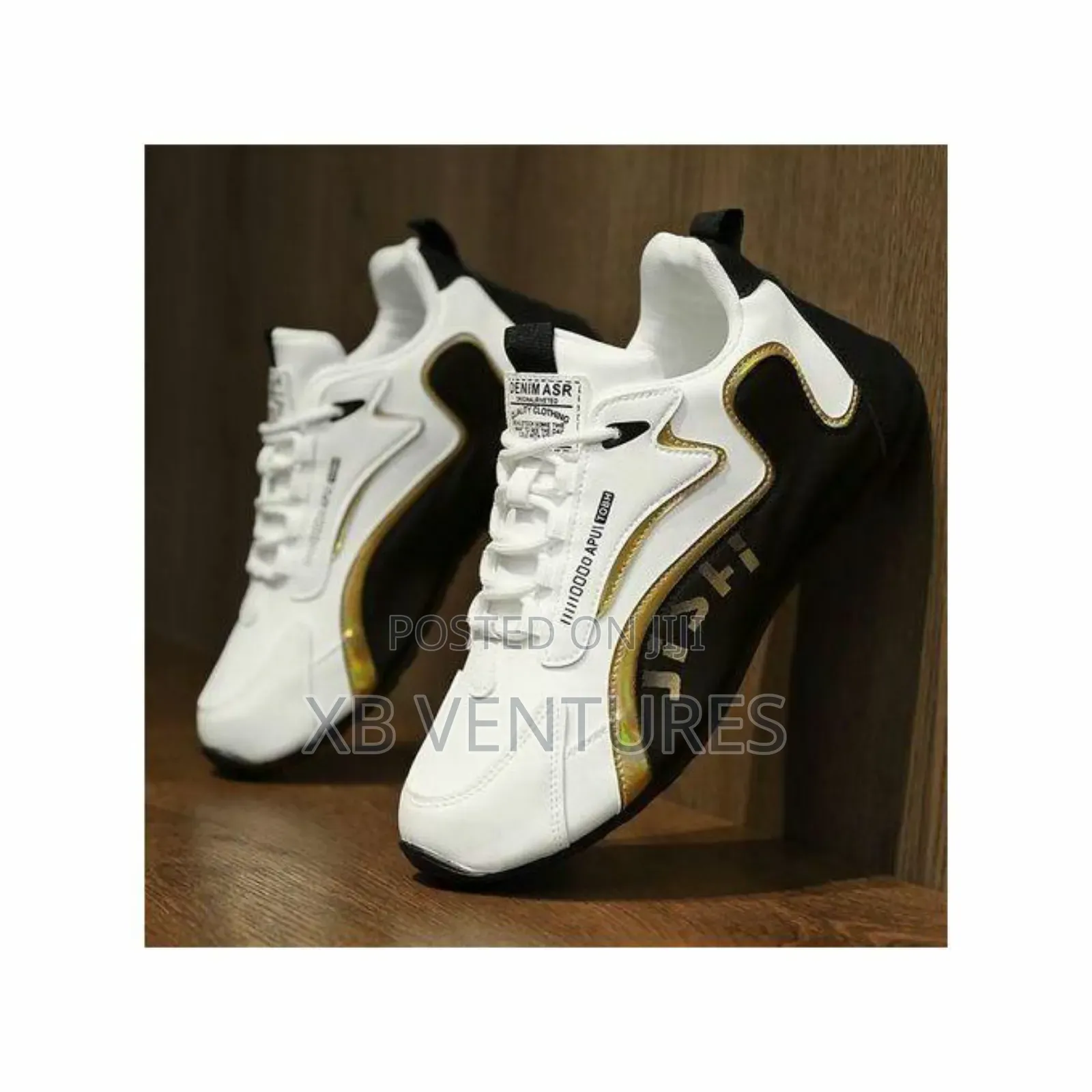 City Men Sleek Sneakers