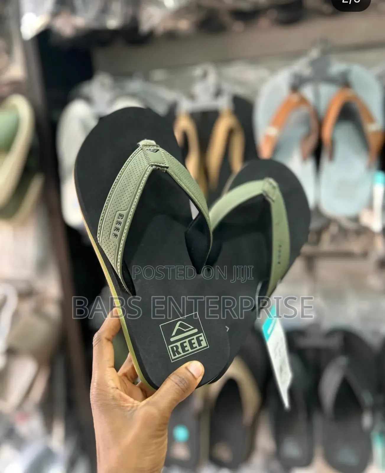 Reef Men's The Layback Flip Flops Olive