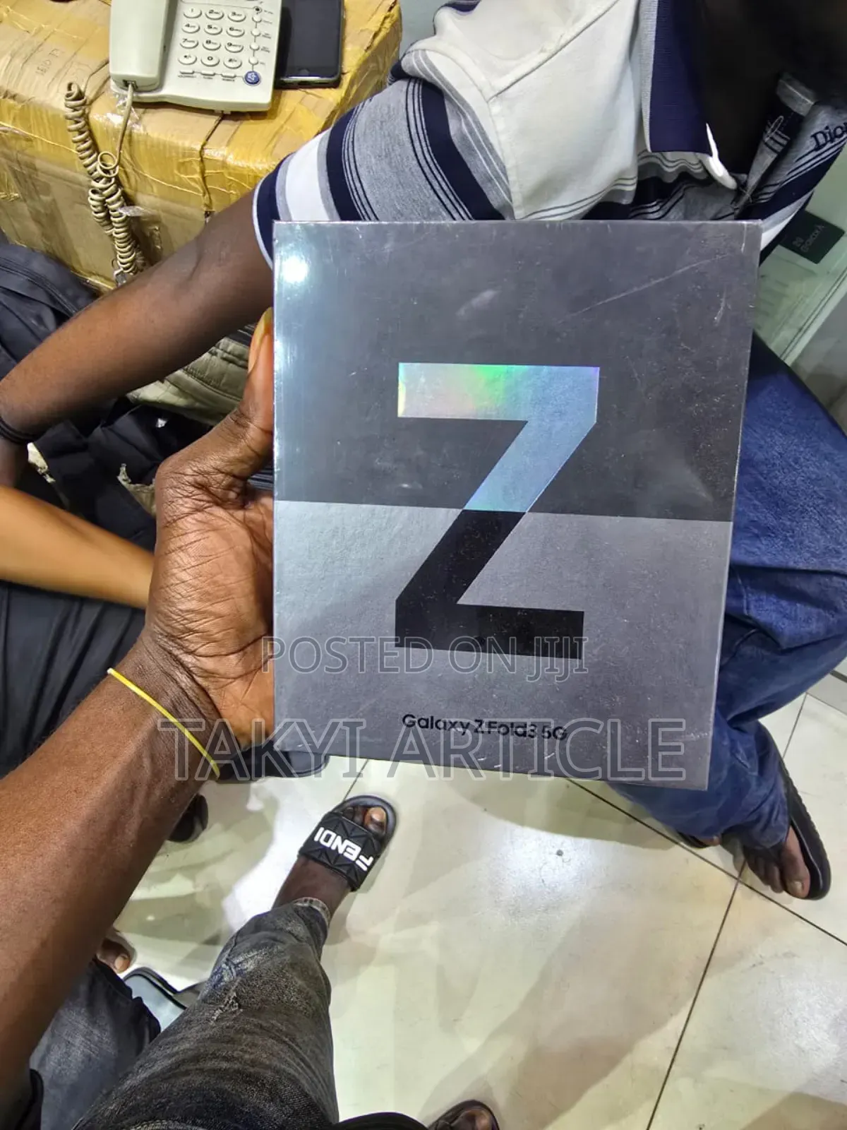 New Samsung Galaxy Z Fold 3 256 GB Black