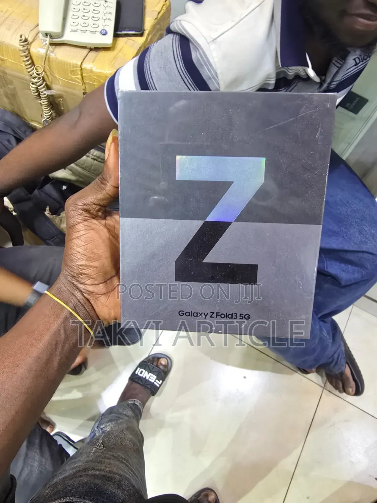 New Samsung Galaxy Z Fold 3 256 GB Black